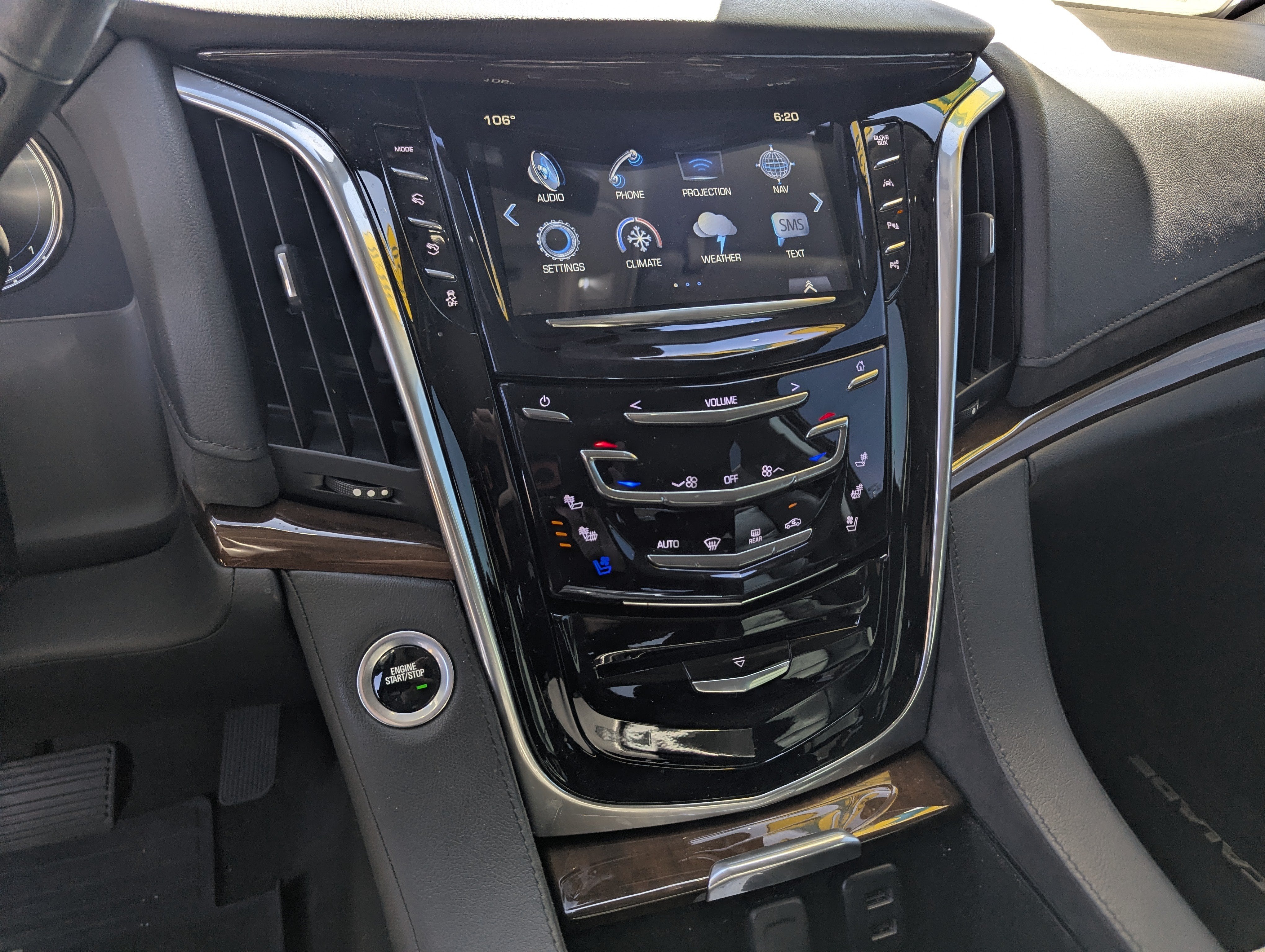 2020 Cadillac Escalade Luxury