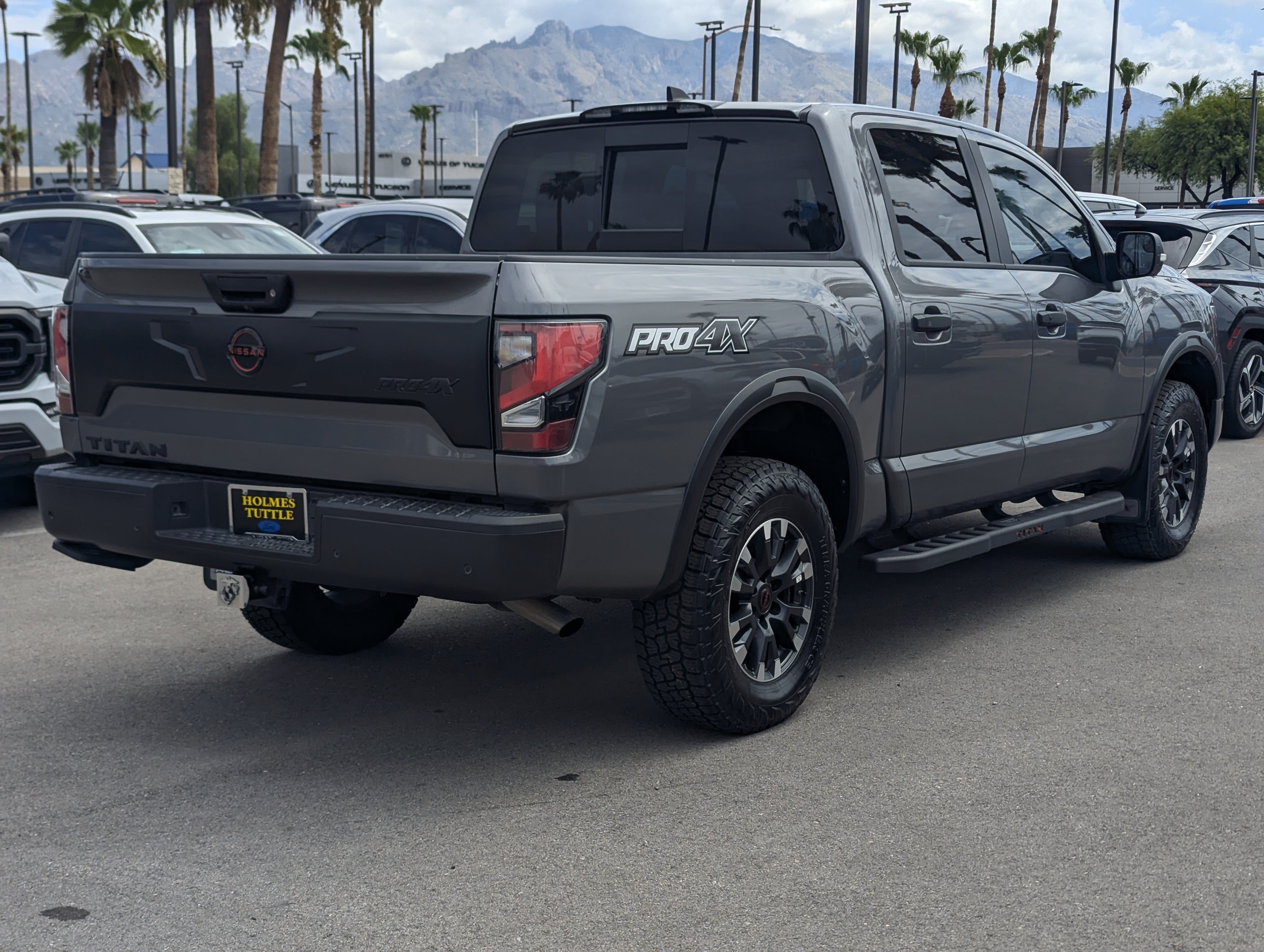 2024 Nissan Titan PRO-4X