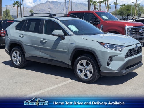 2020 Toyota RAV4 Hybrid XLE