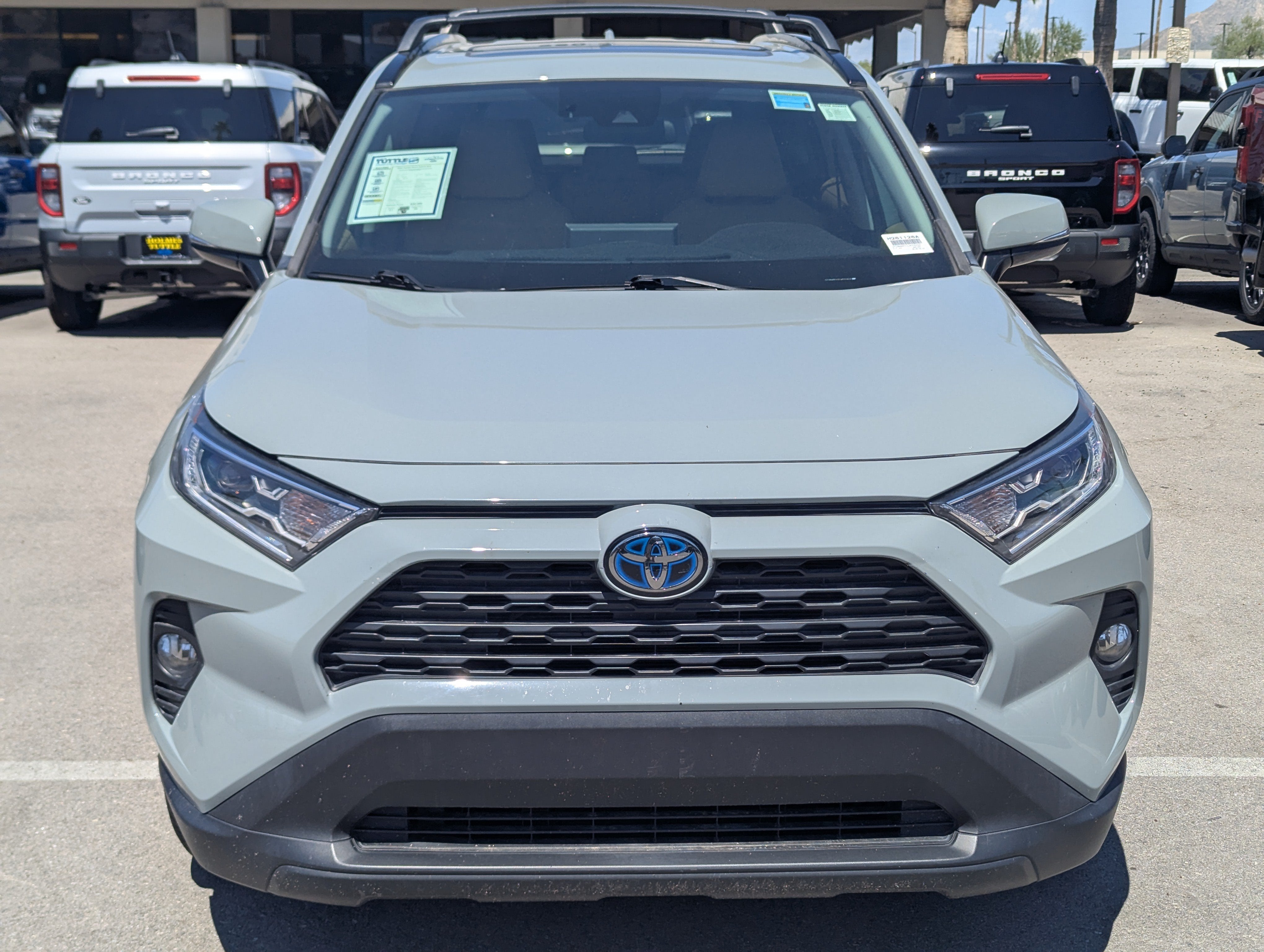 2020 Toyota RAV4 Hybrid XLE