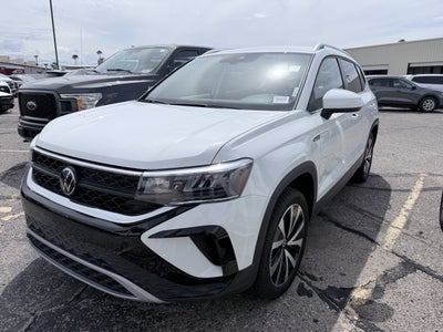 2024 Volkswagen Taos SE