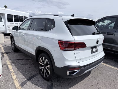 2024 Volkswagen Taos SE