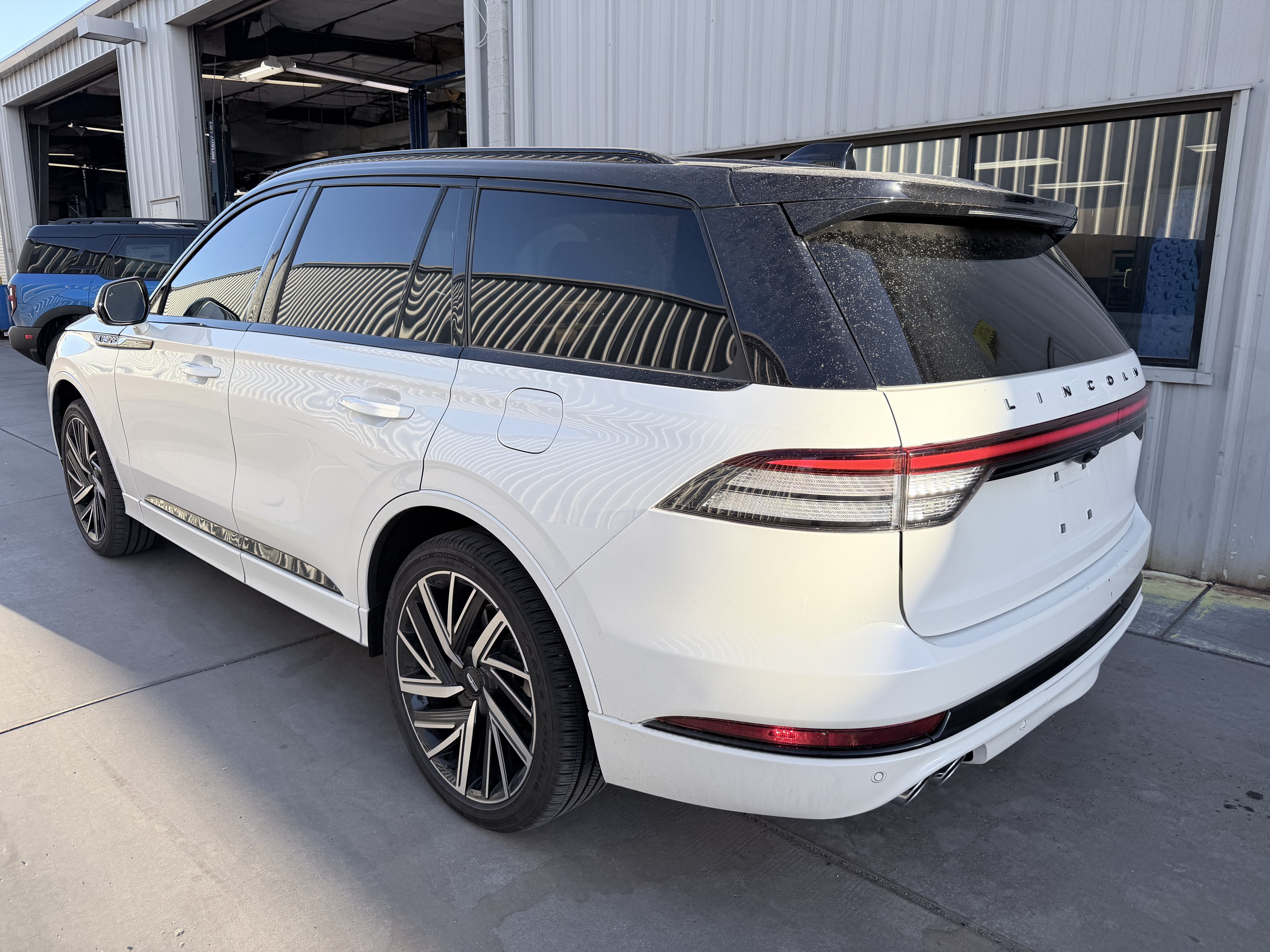 2025 Lincoln Aviator Black Label
