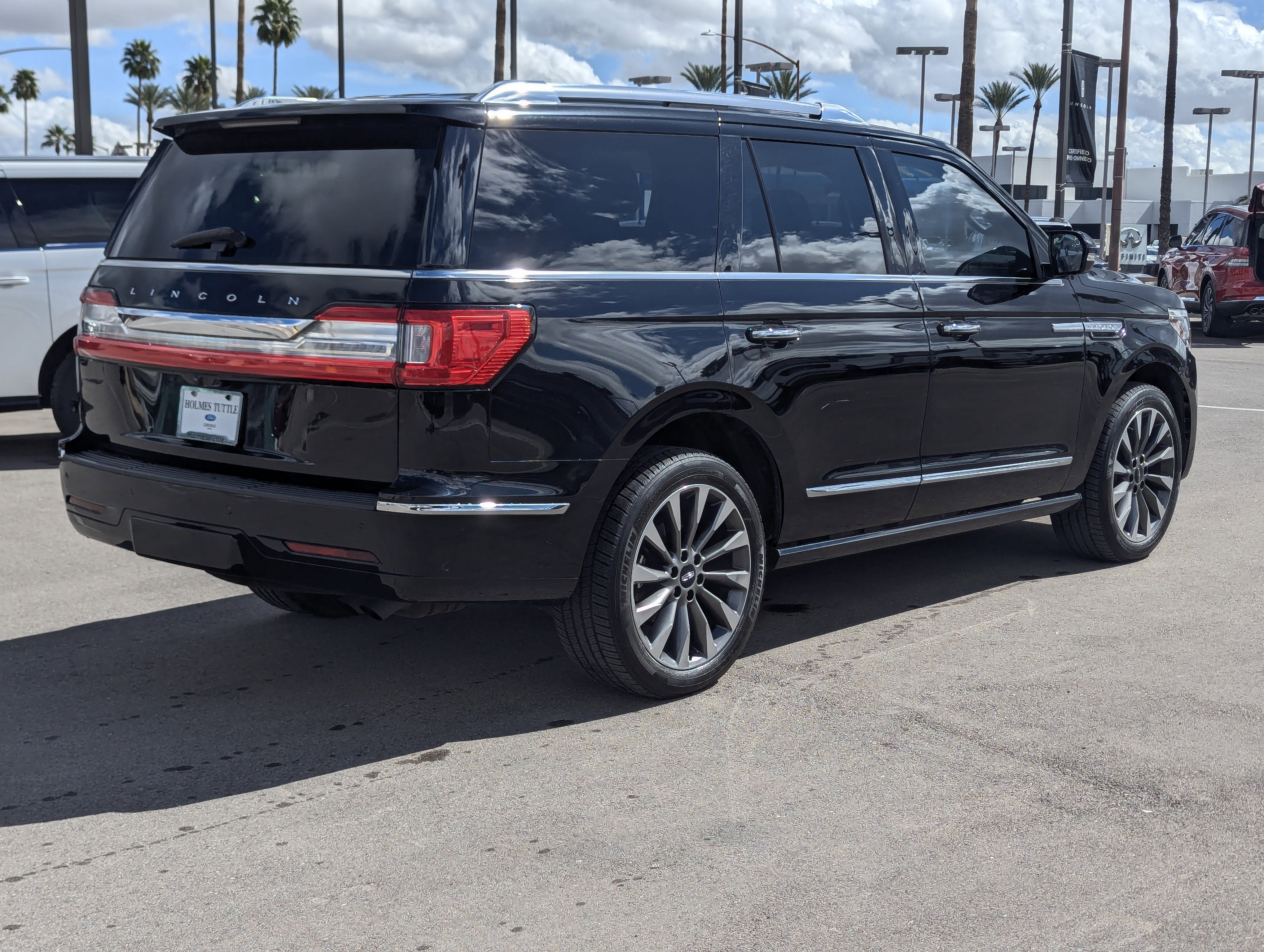 2019 Lincoln Navigator Select