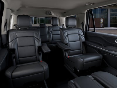 2027 Lincoln Navigator Premiere