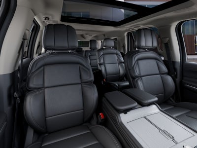 2027 Lincoln Navigator L Reserve