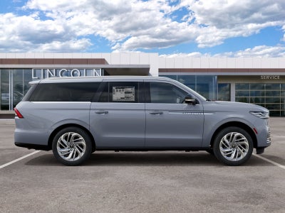 2027 Lincoln Navigator L Reserve