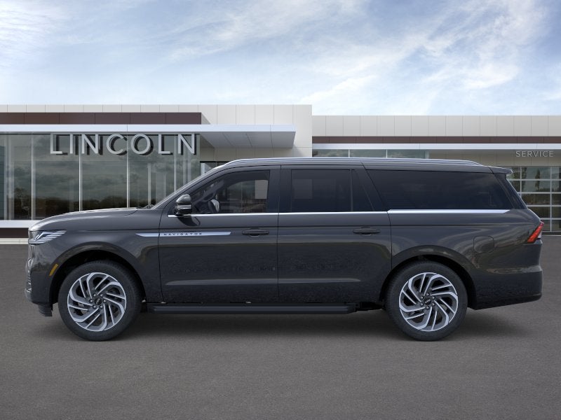 2026 Lincoln Navigator L Premiere