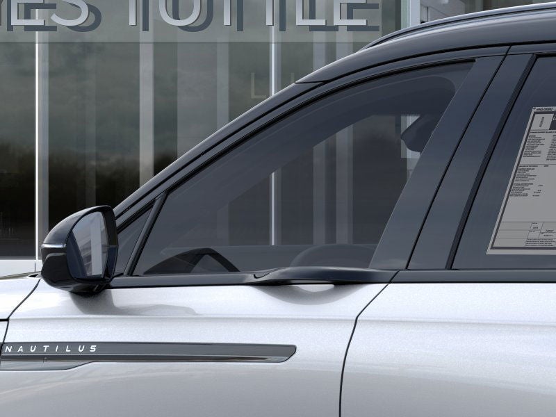 2025 Lincoln Nautilus Reserve