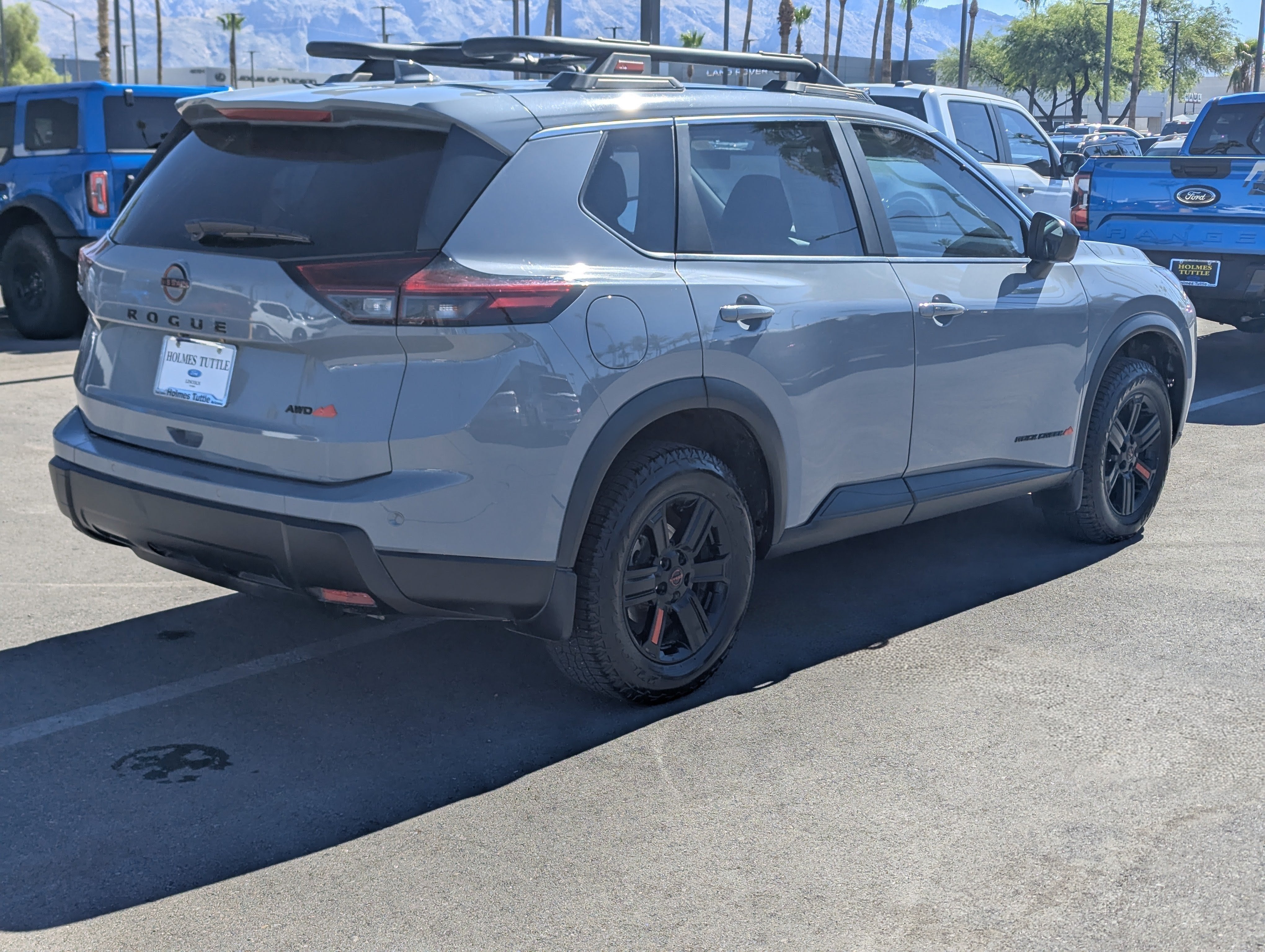 2025 Nissan Rogue Rock Creek