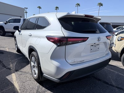 2020 Toyota Highlander LE