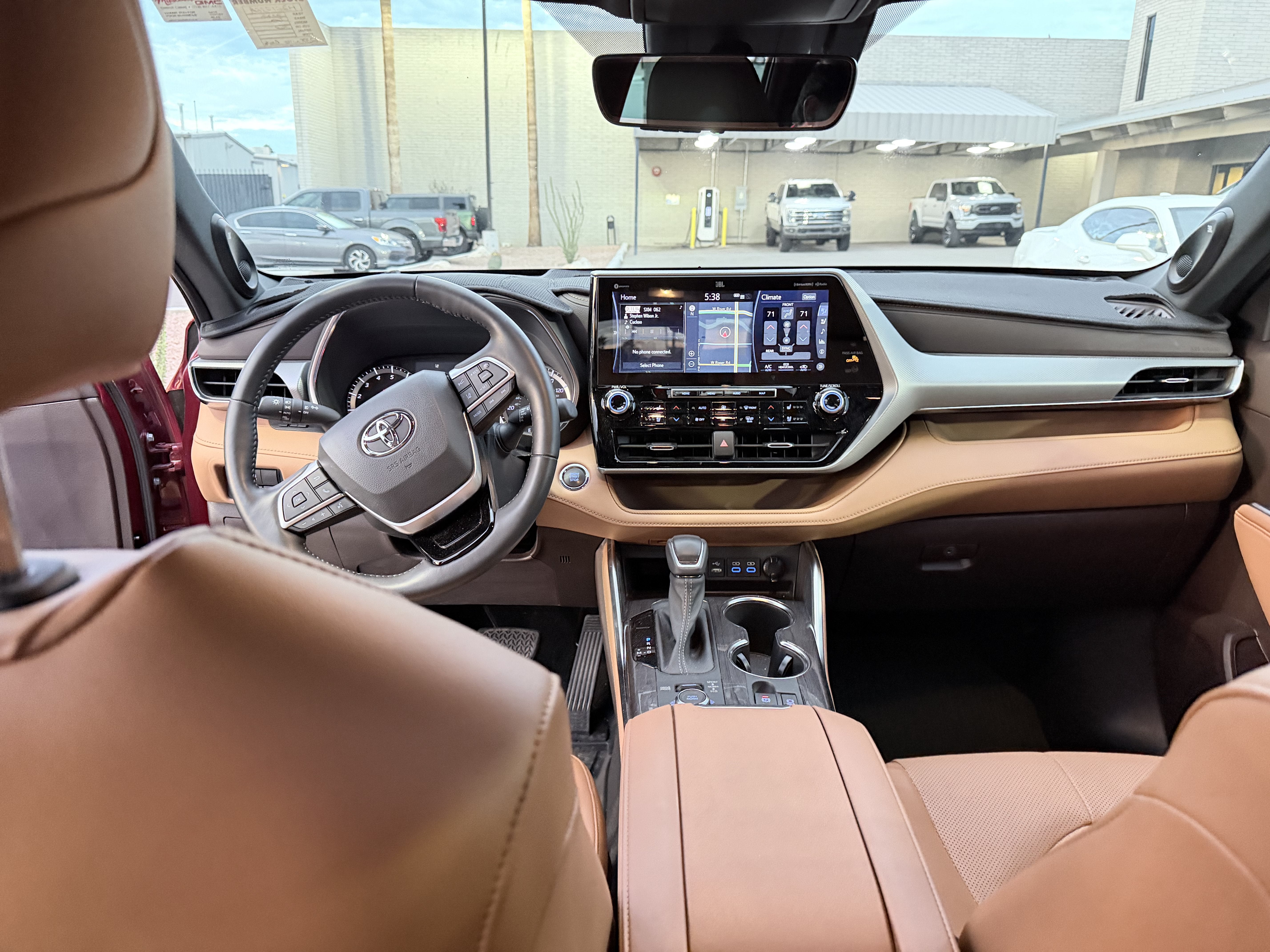 2022 Toyota Highlander Platinum