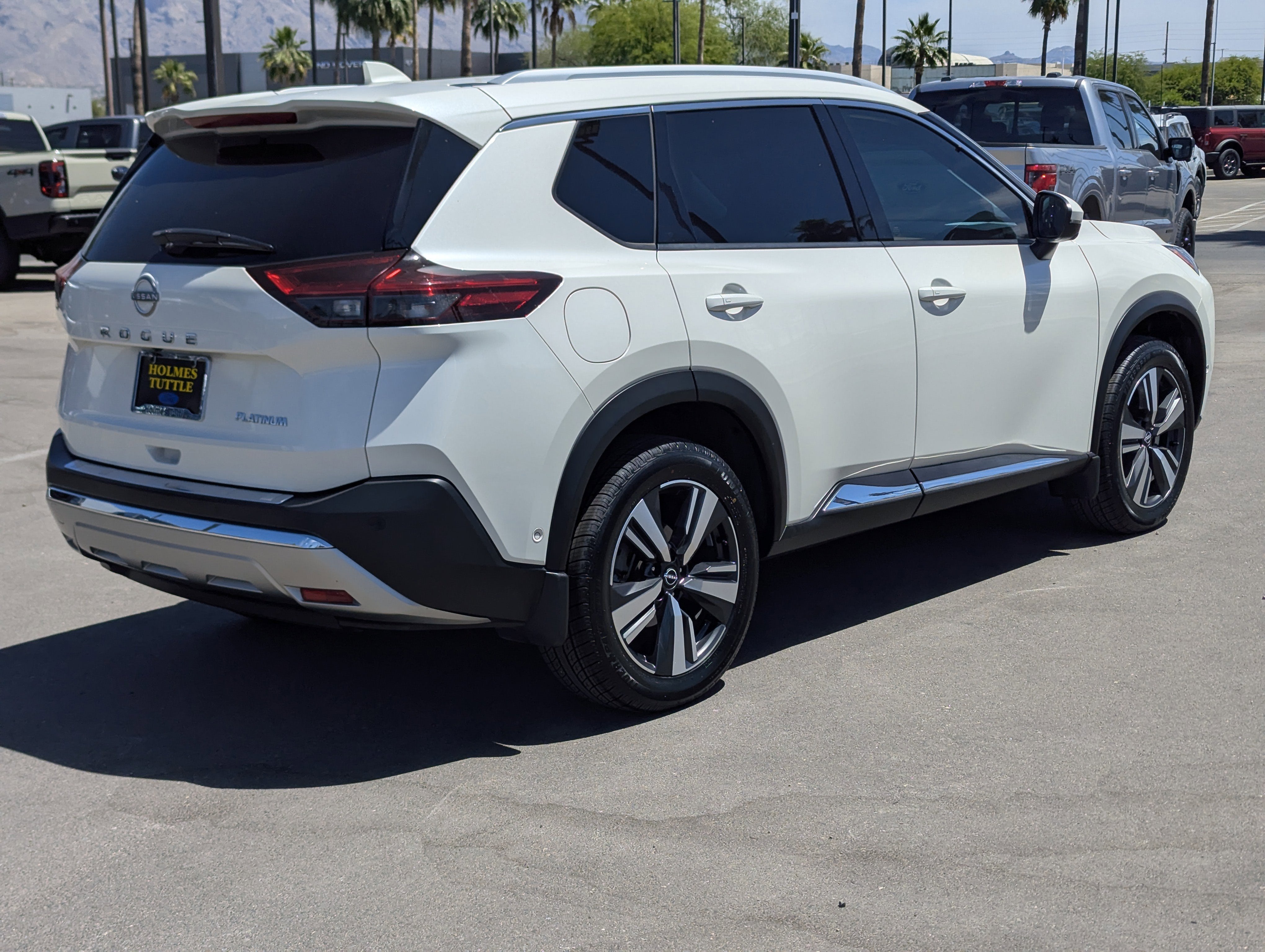 2022 Nissan Rogue Platinum
