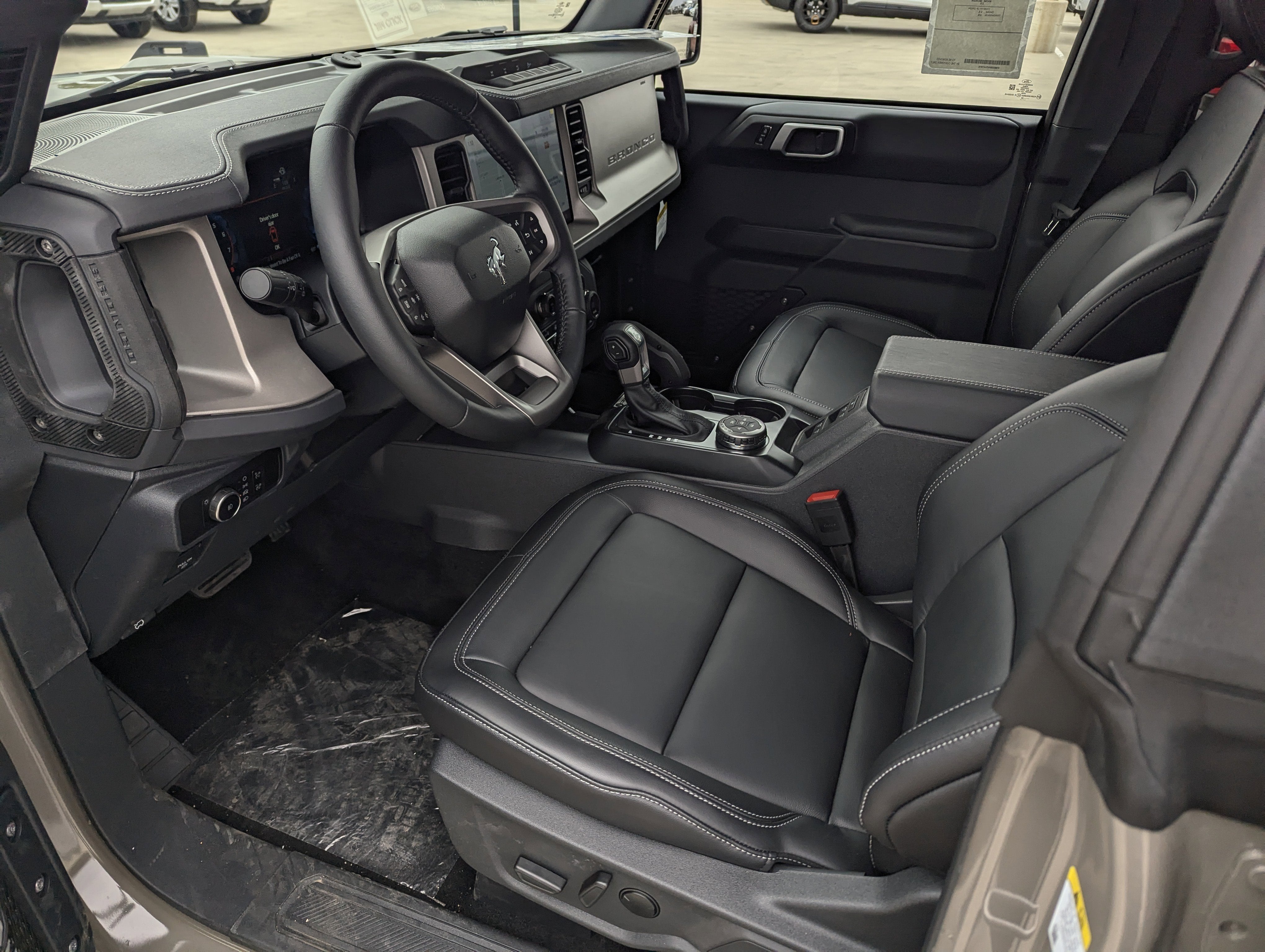 2026 Ford Bronco Outer Banks®