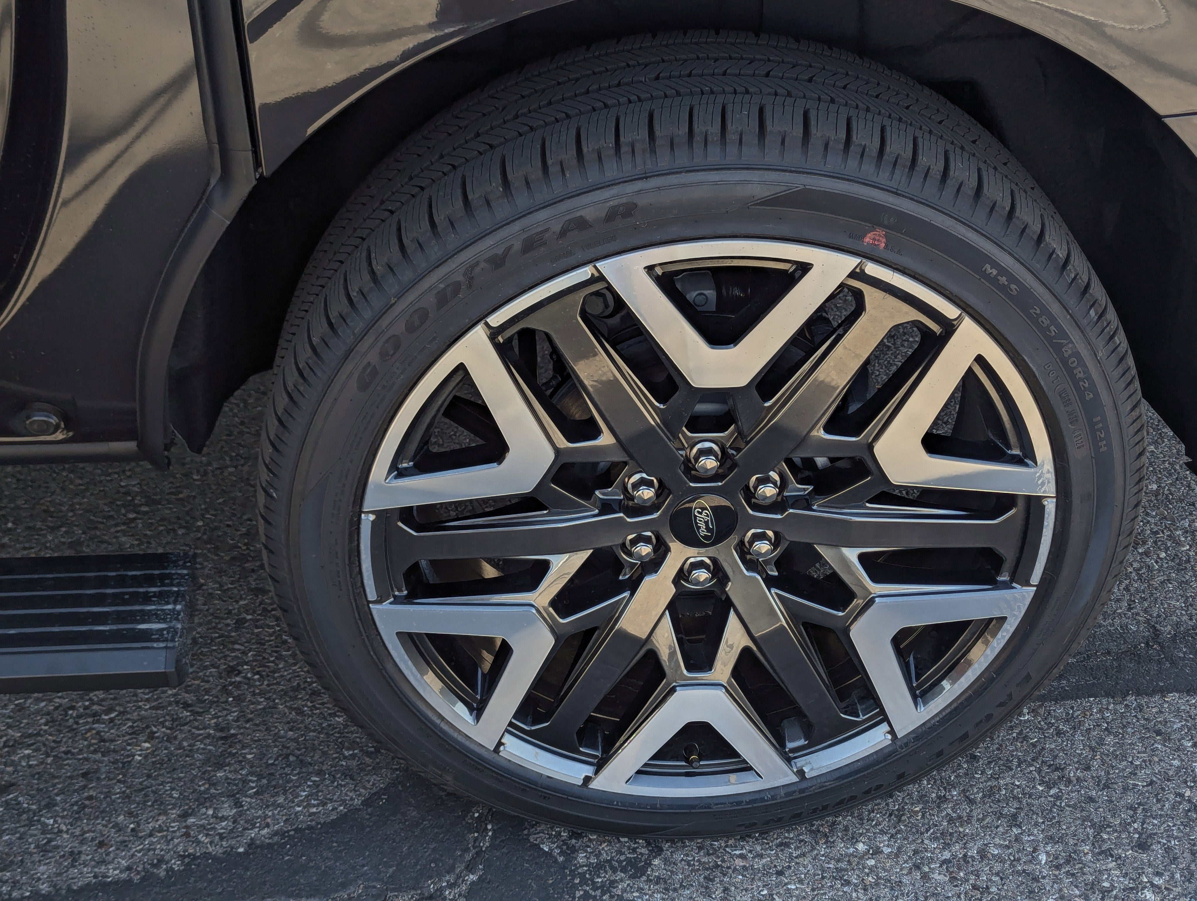 2026 Ford Expedition MAX Platinum®