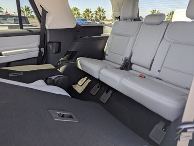 2026 Ford Expedition Platinum®