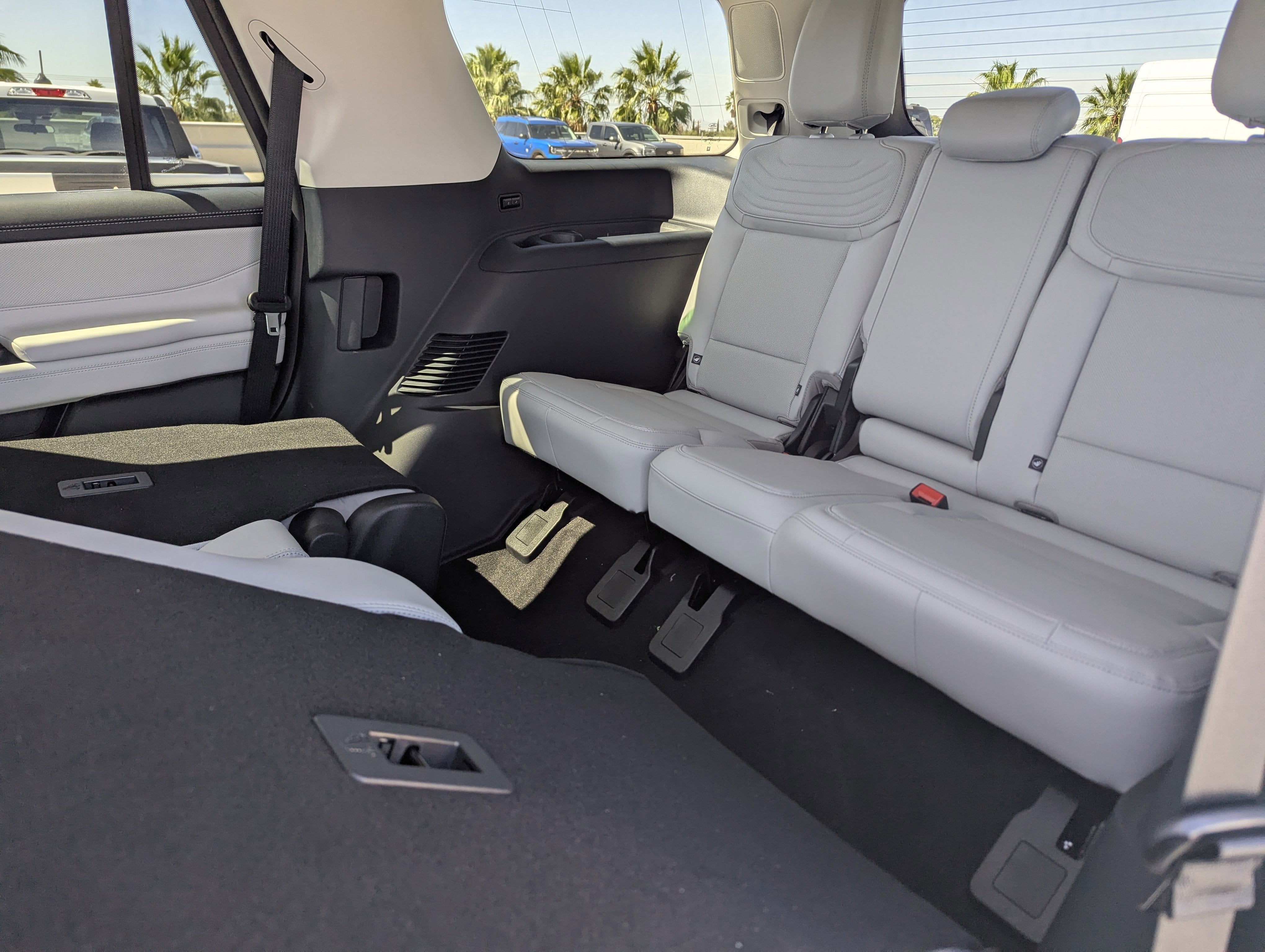2026 Ford Expedition Platinum®