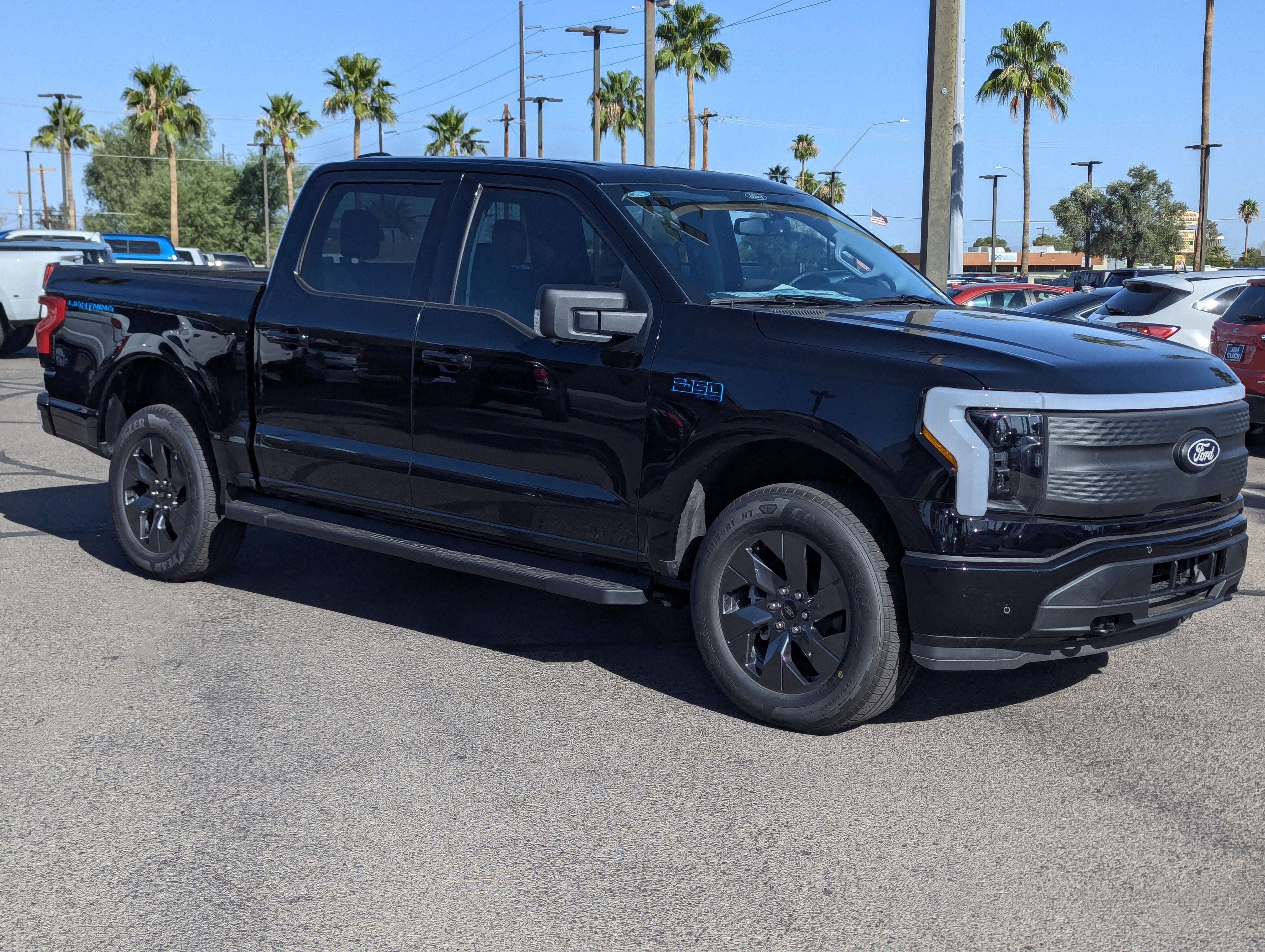 2025 Ford F-150 Lightning Flash™