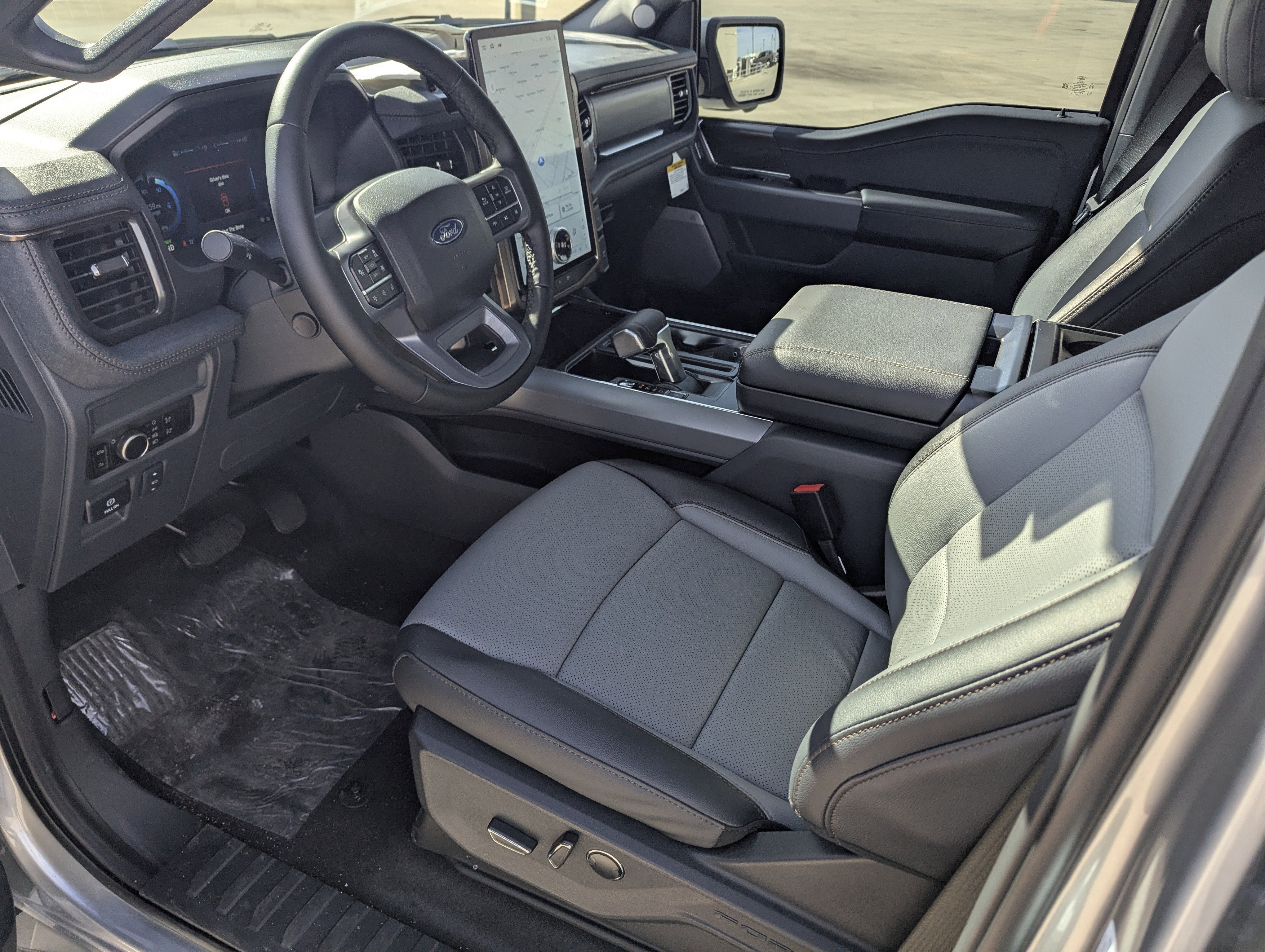 2025 Ford F-150 Lightning Lariat®