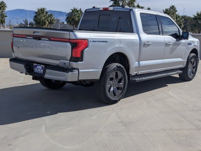 2025 Ford F-150 Lightning Lariat®