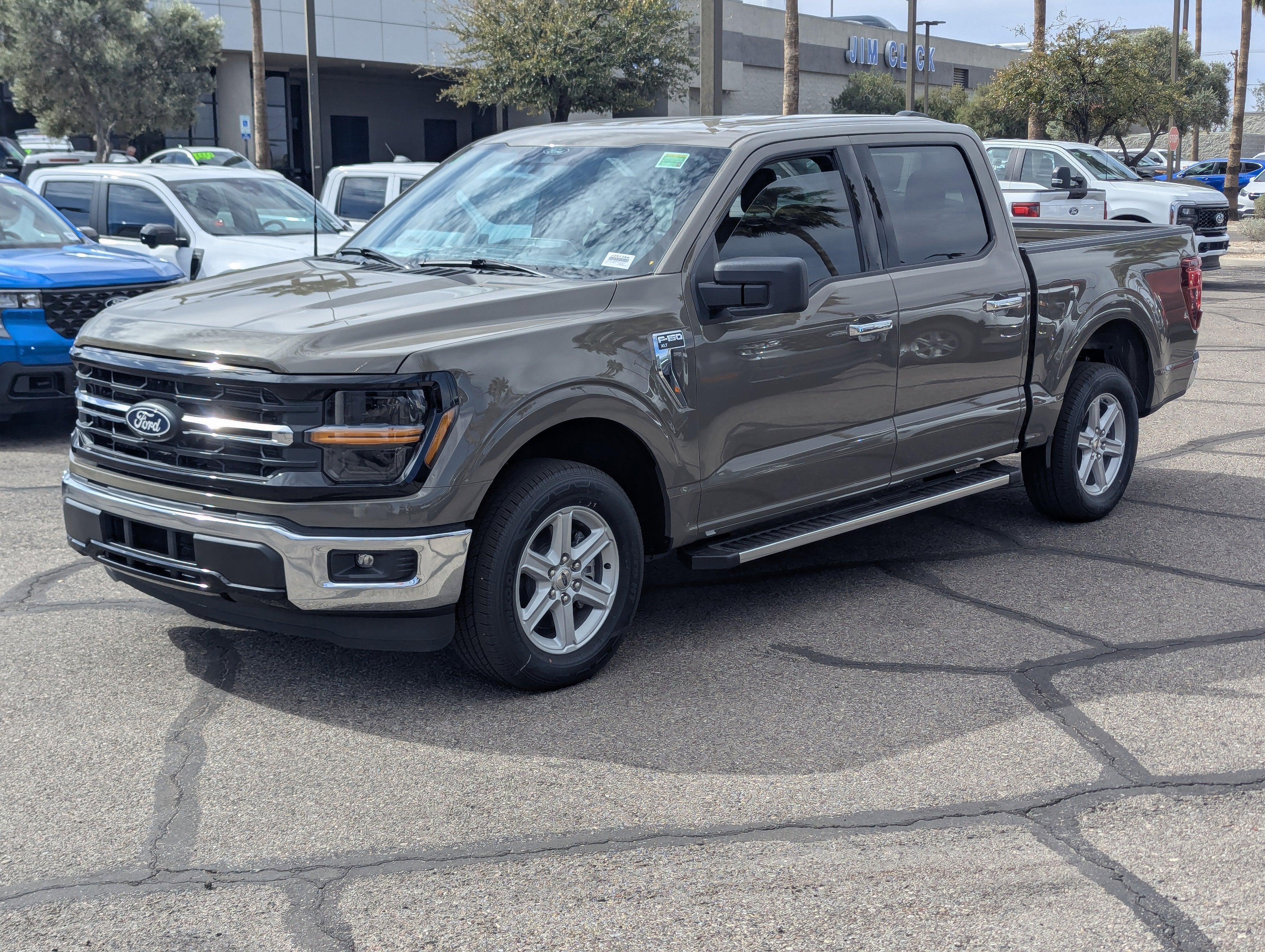2025 Ford F-150 XLT