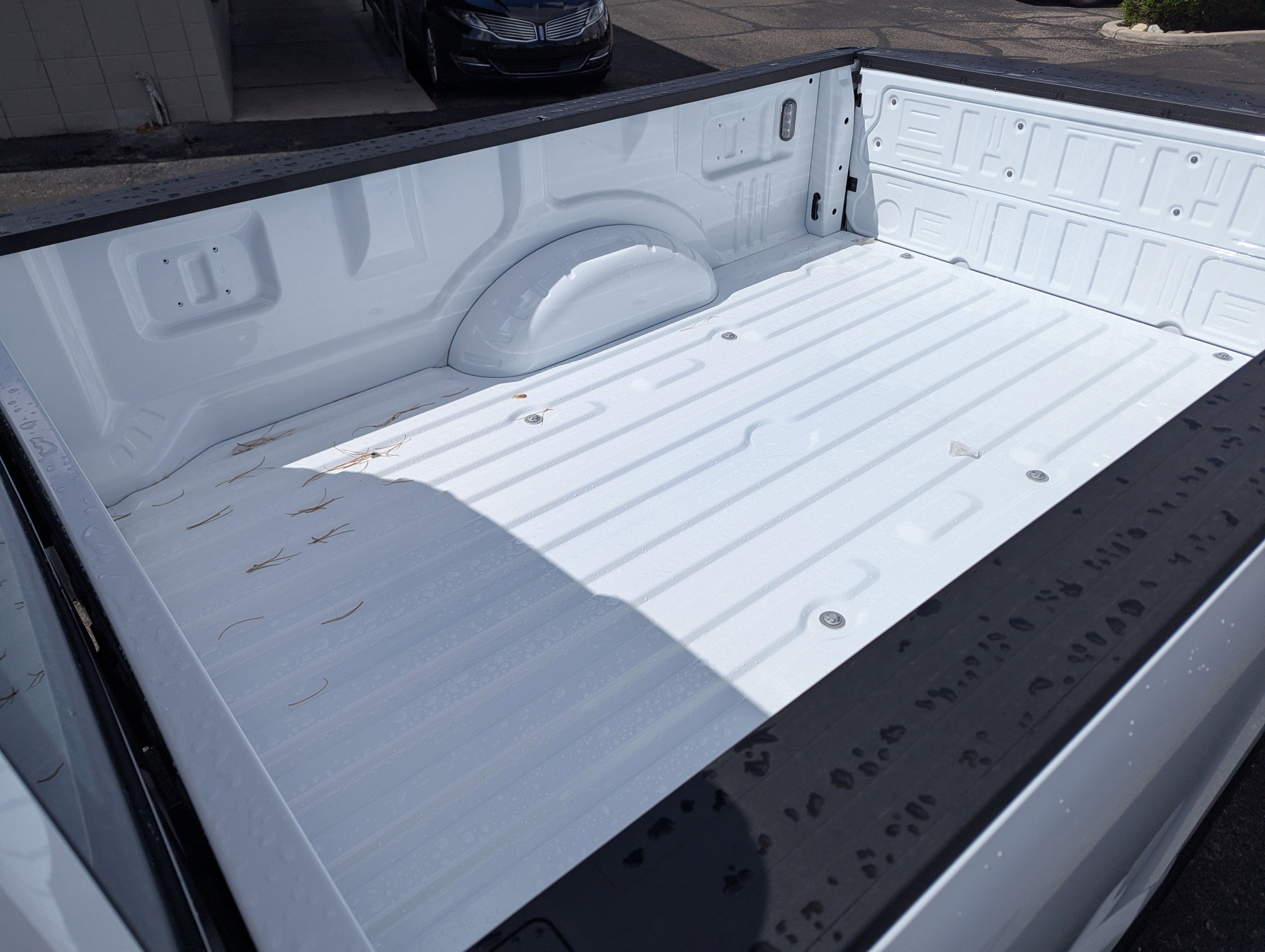 2025 Ford Super Duty F-350® XL