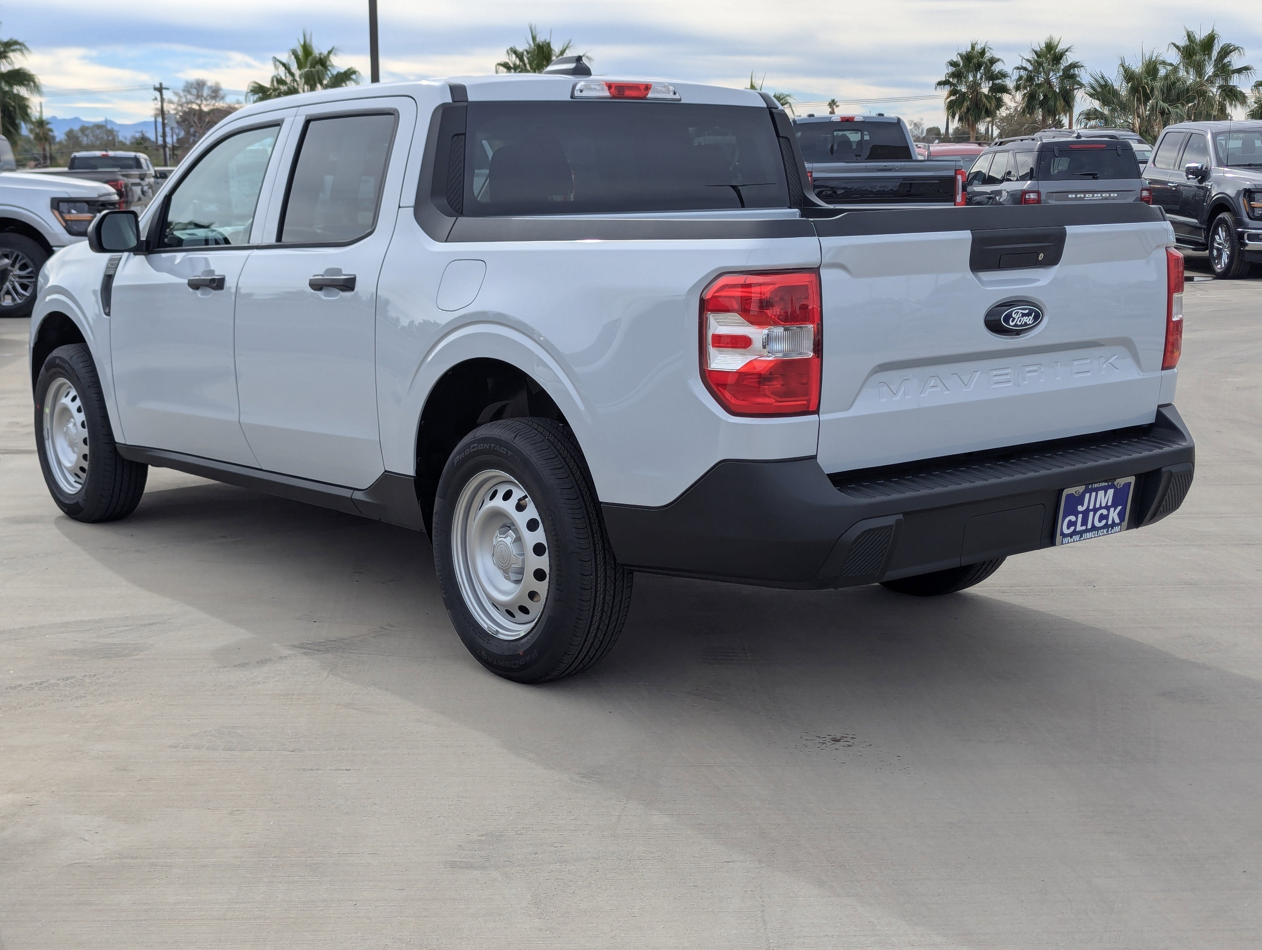 2026 Ford Maverick XL