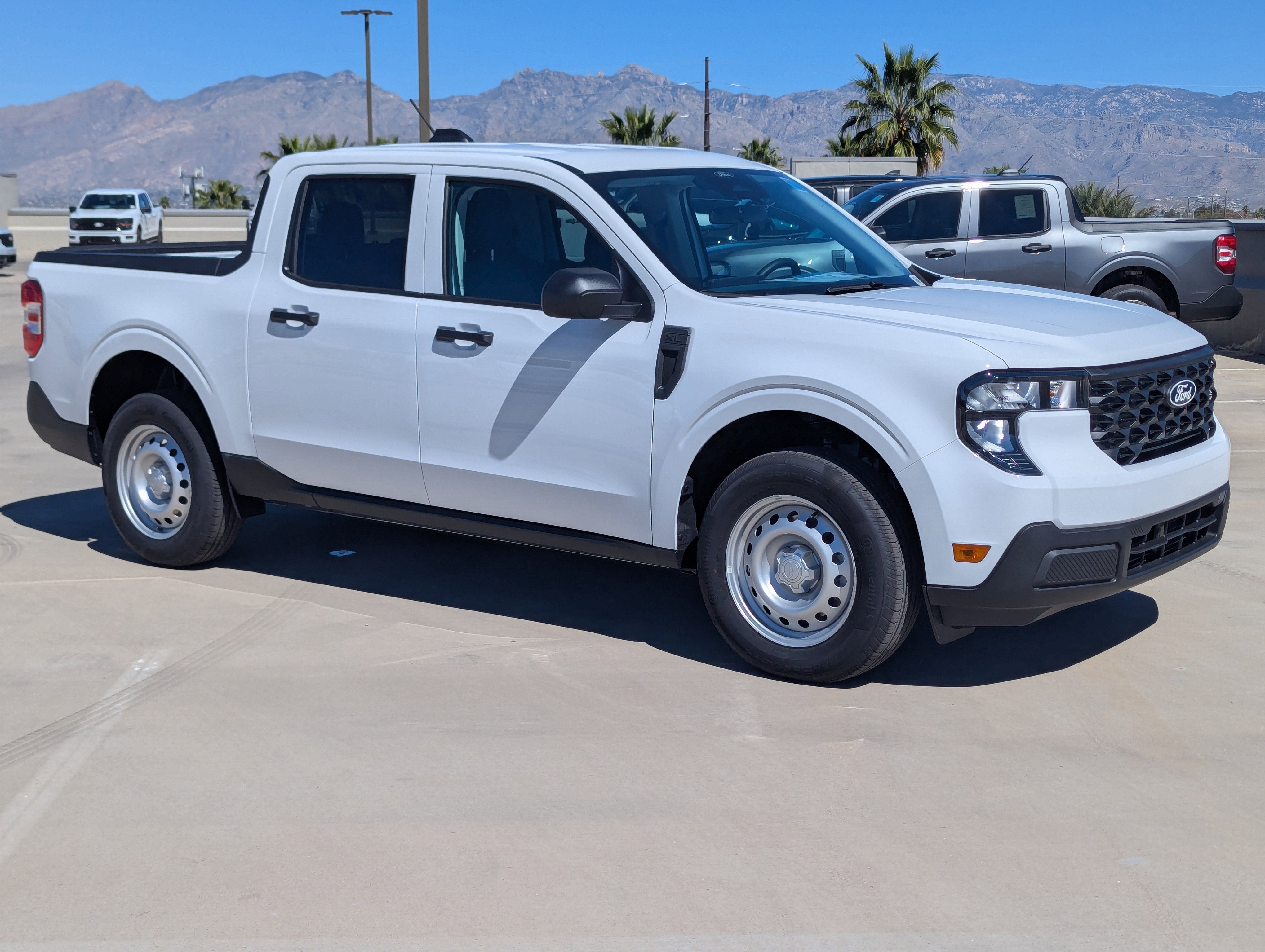 2026 Ford Maverick XL