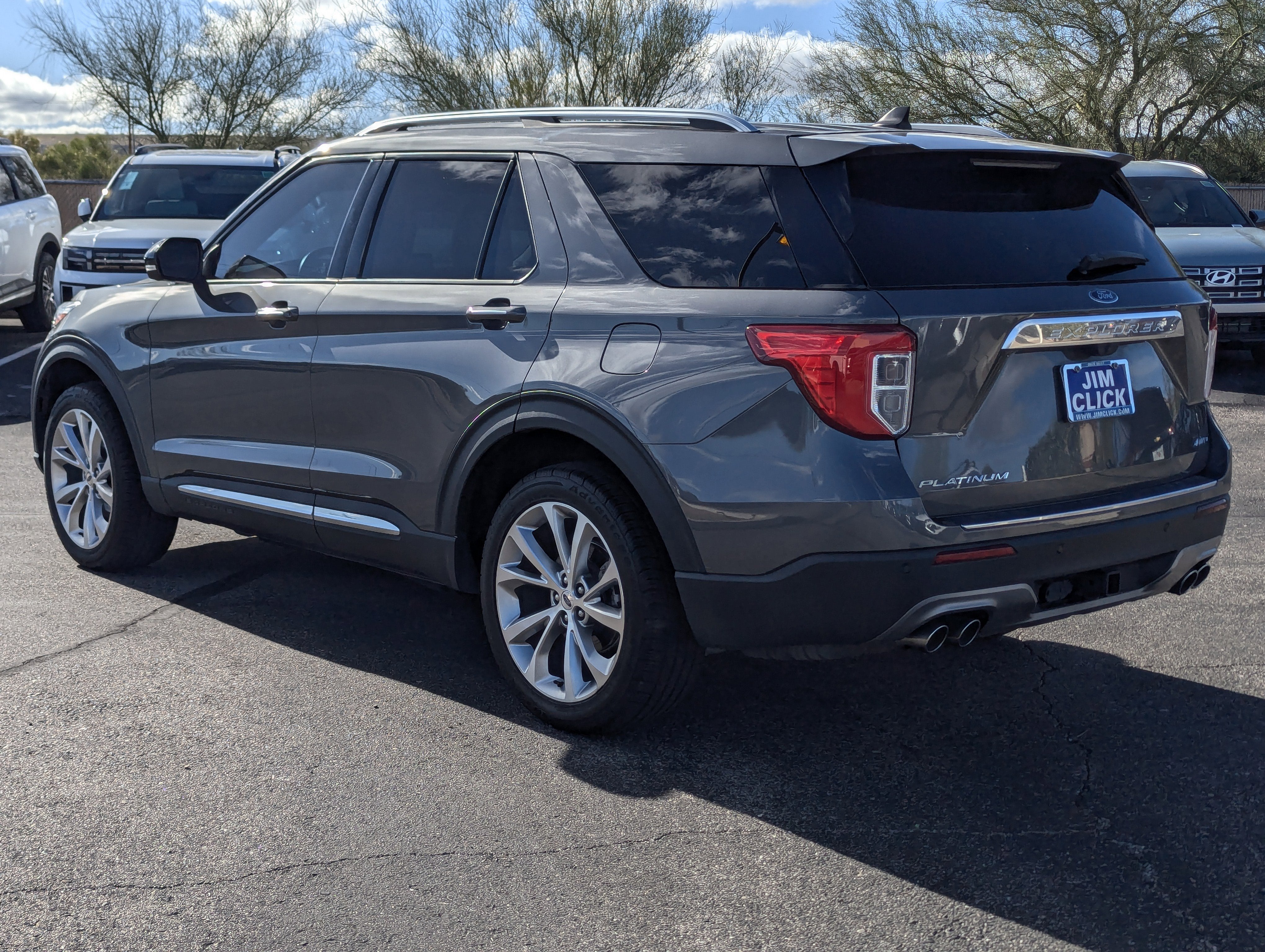 2023 Ford Explorer Platinum