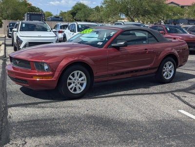 2007 Ford Mustang Deluxe