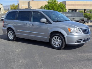 2013 Chrysler Town &amp; Country Touring