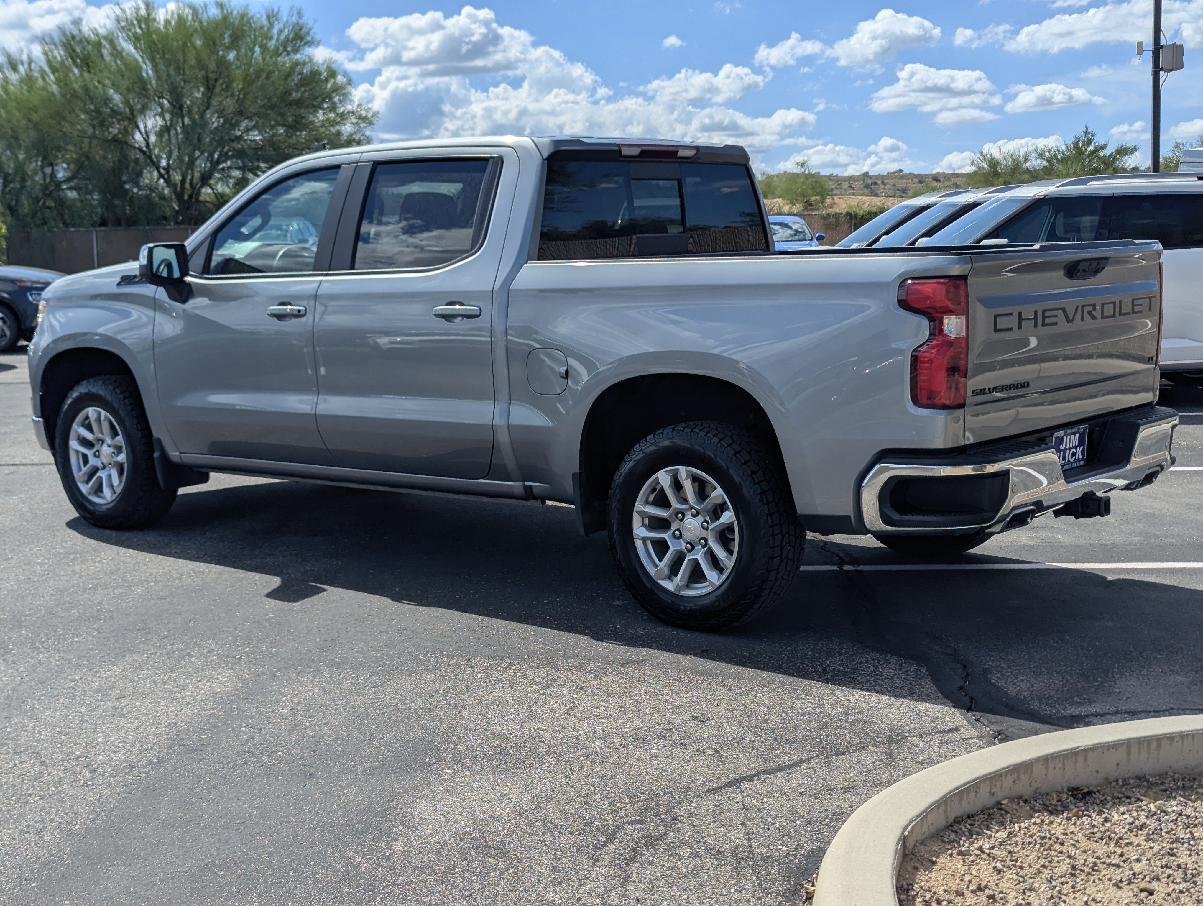 2023 Chevrolet Silverado 1500 LT