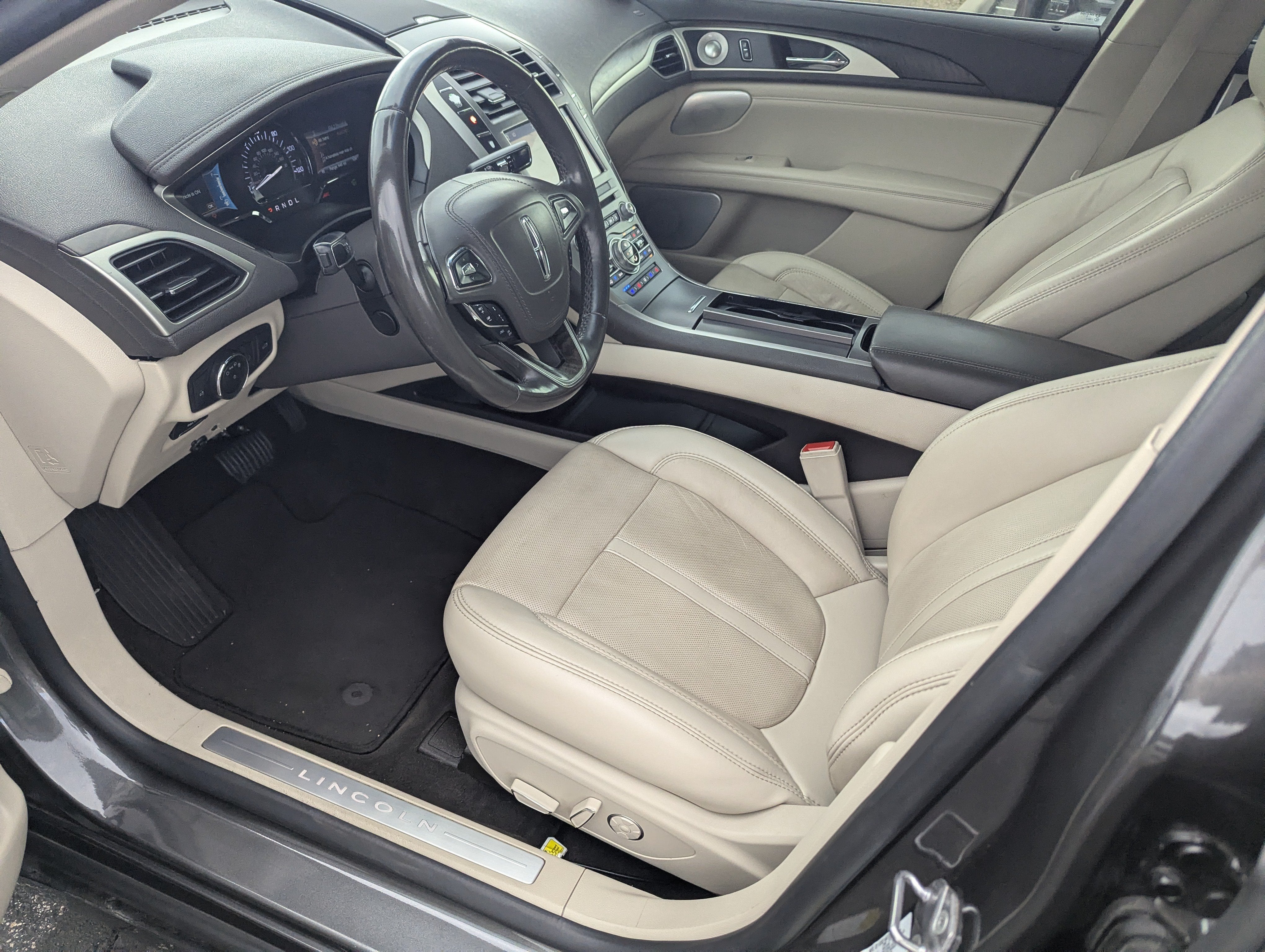 2020 Lincoln MKZ Hybrid Reserve
