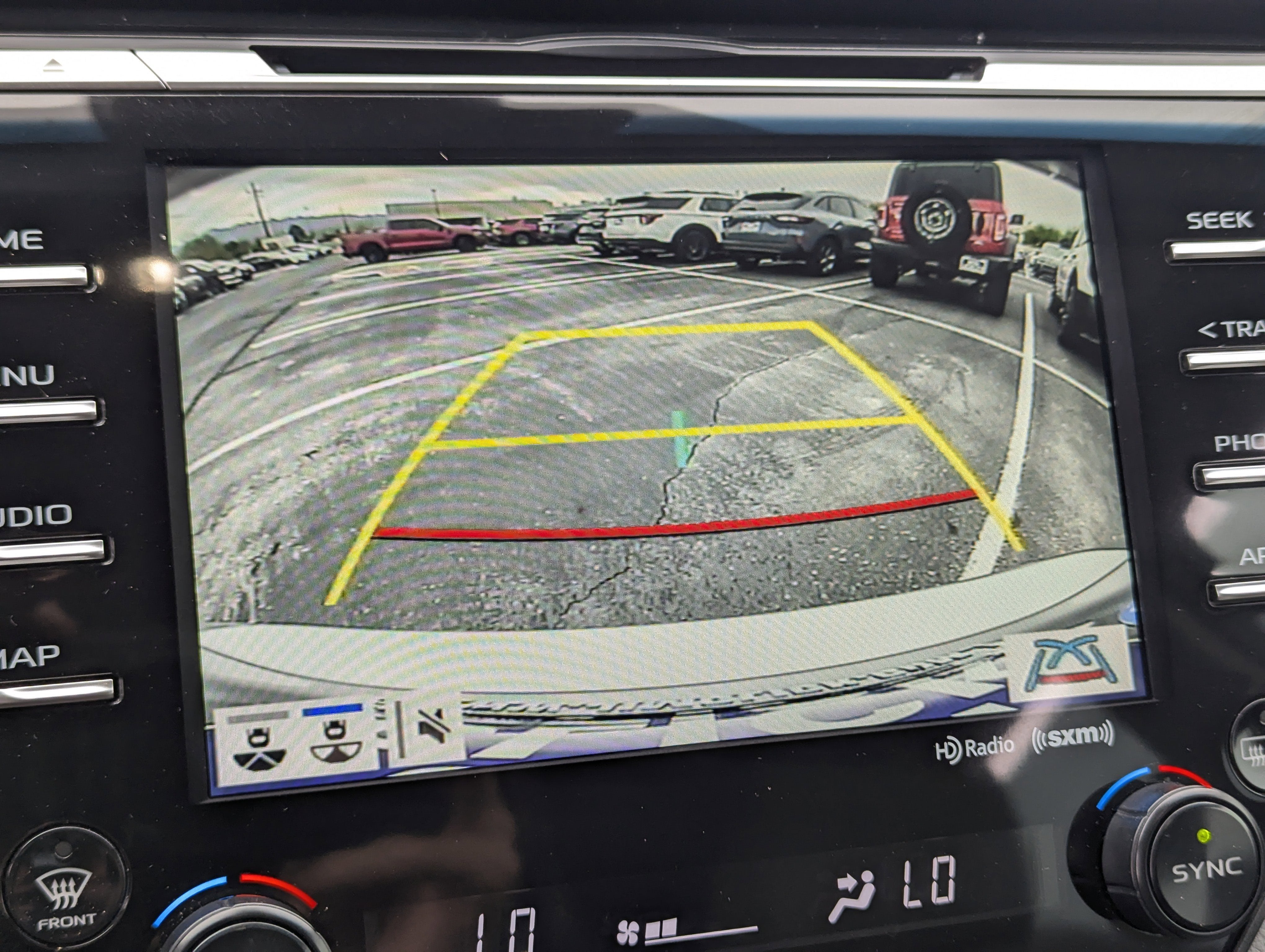 2019 Toyota Camry Hybrid SE