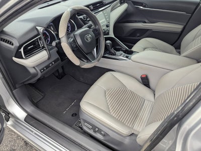 2019 Toyota Camry Hybrid SE