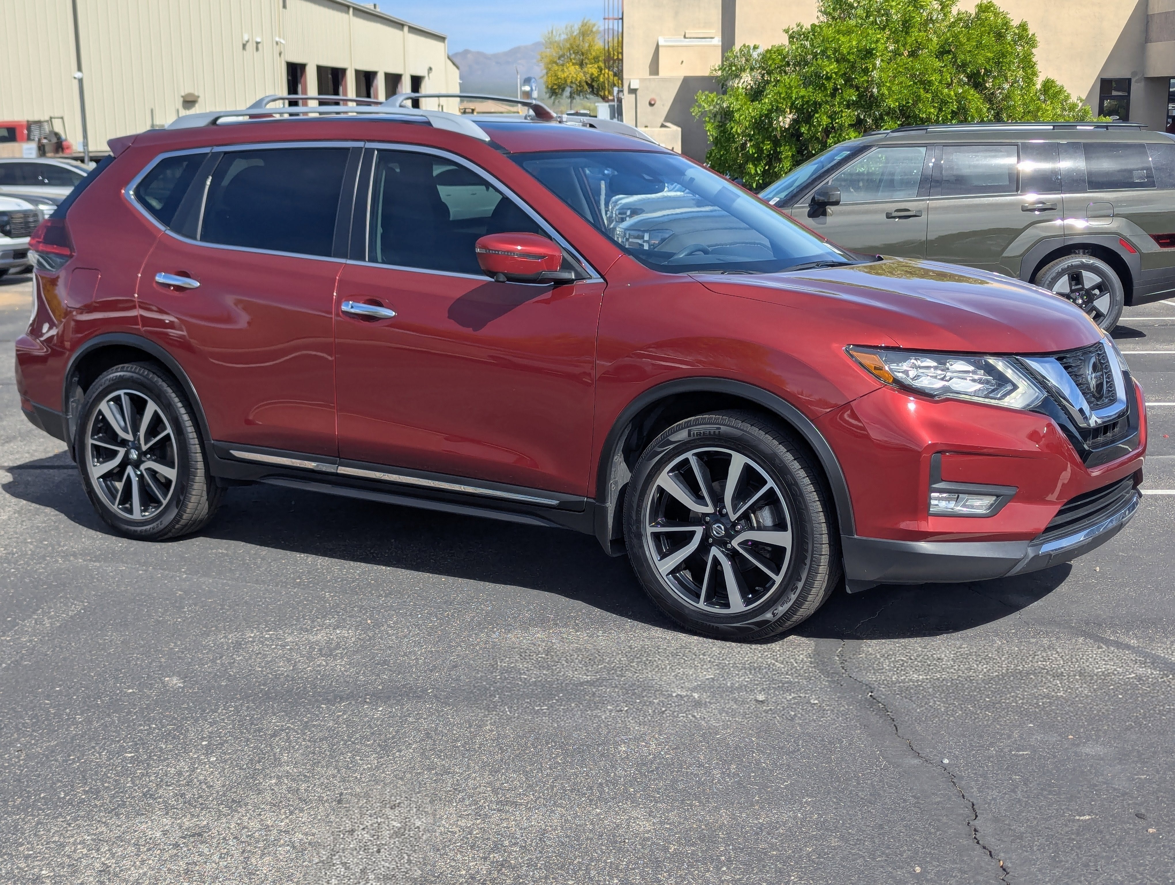 2020 Nissan Rogue SL