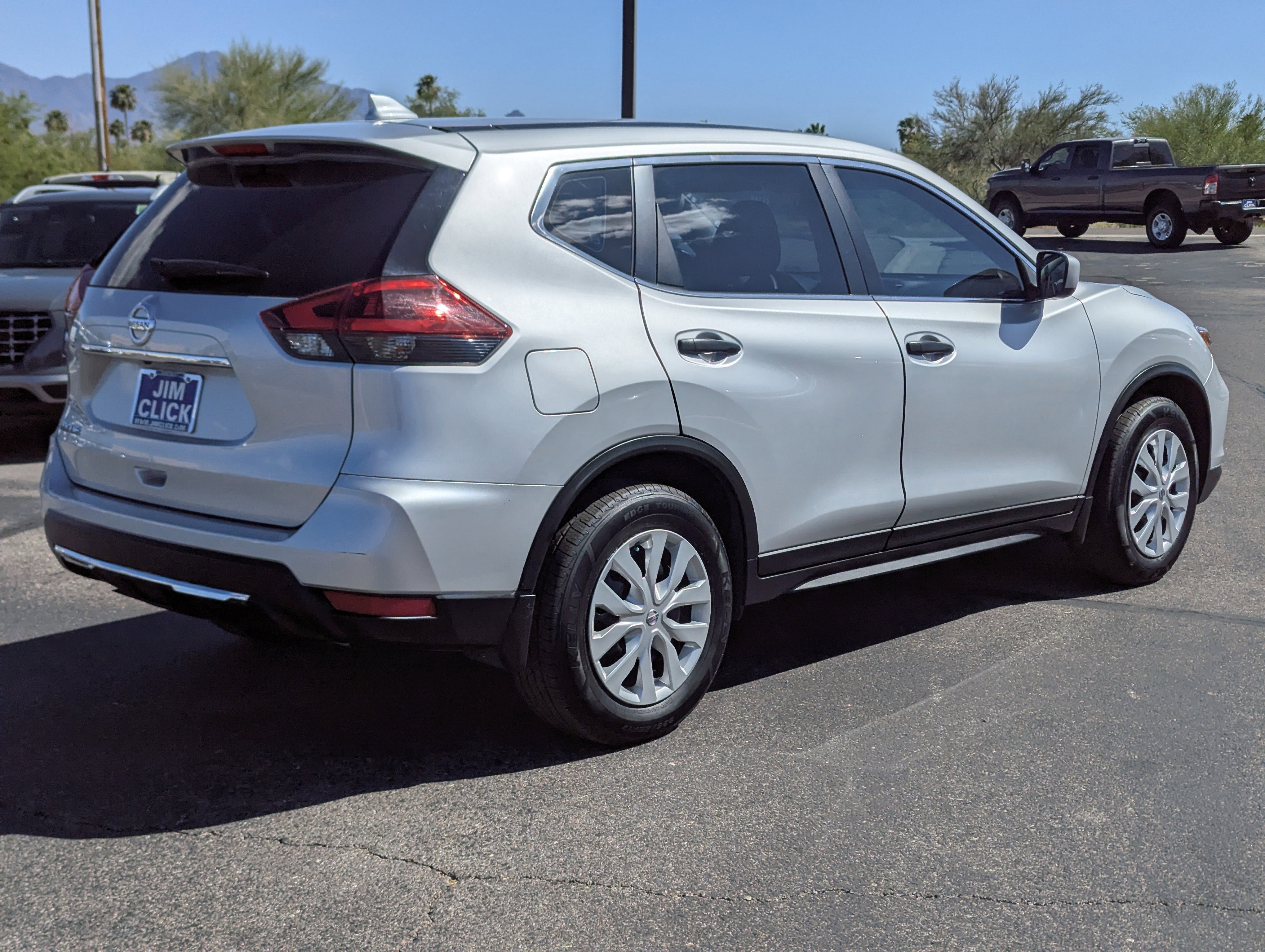 2018 Nissan Rogue S