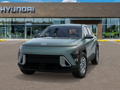 2027 Hyundai Kona SE FWD