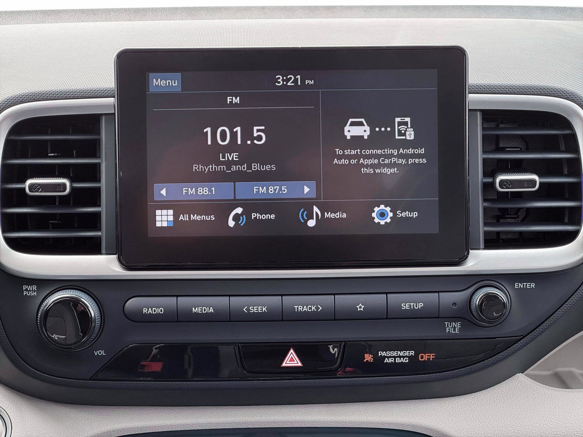 2026 Hyundai Venue SEL w/Two-Tone Roof