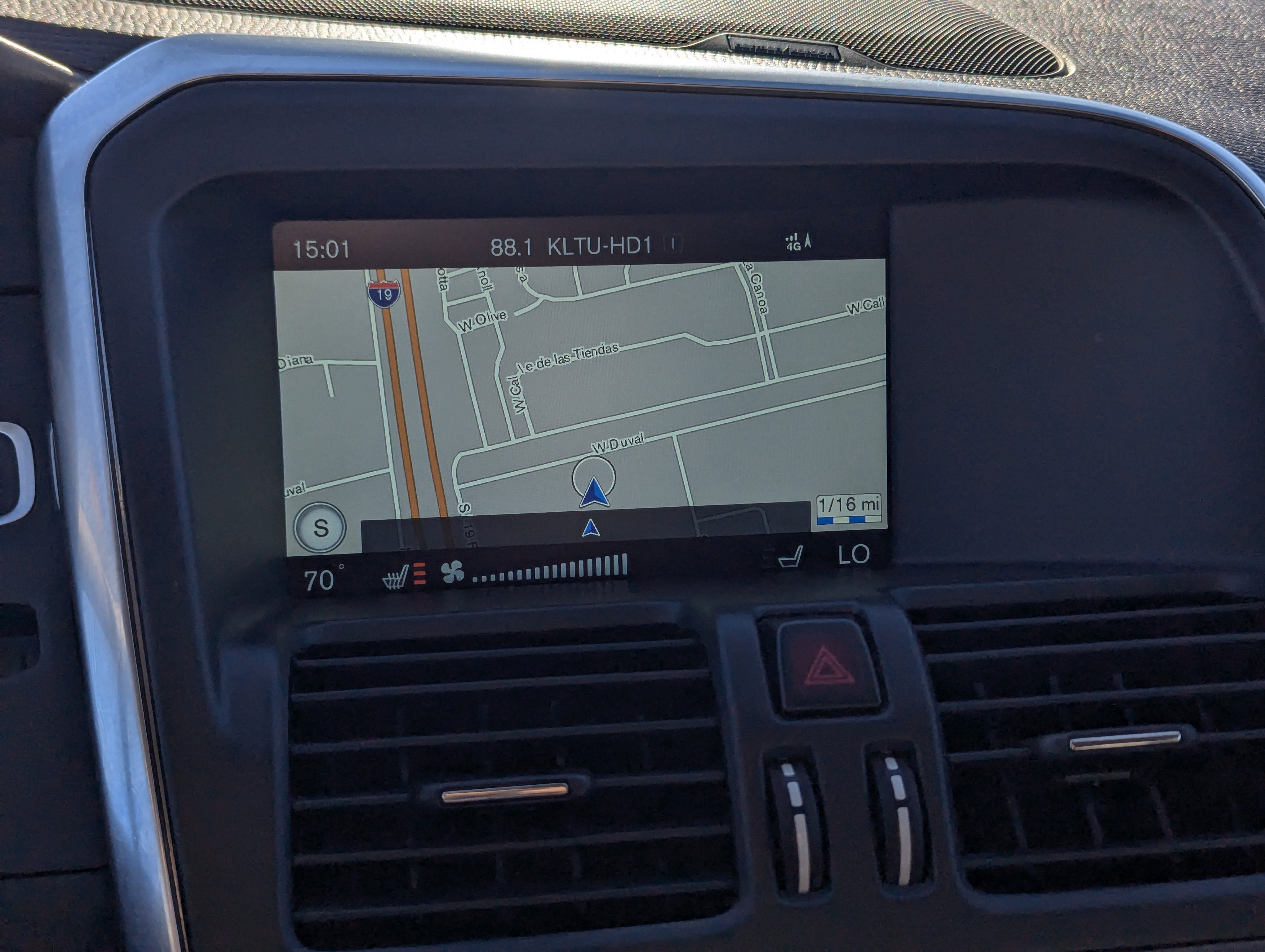 2016 Volvo XC60 T5 Drive-E Platinum