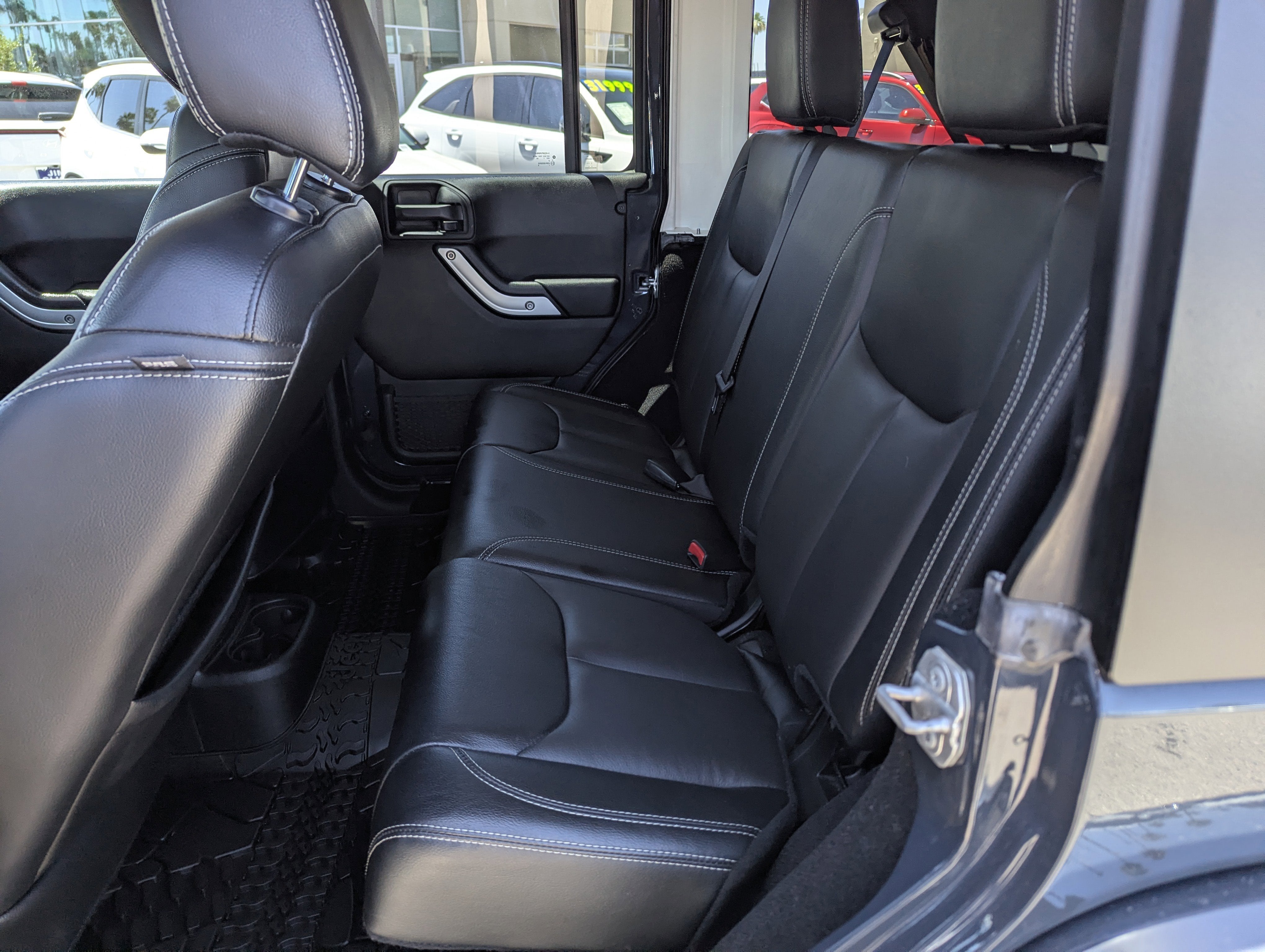2018 Jeep Wrangler JK Unlimited Sahara