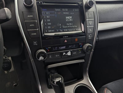 2017 Toyota Camry SE