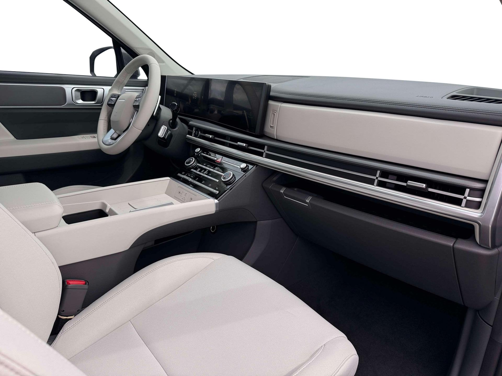 2026 Hyundai Santa Fe SE FWD