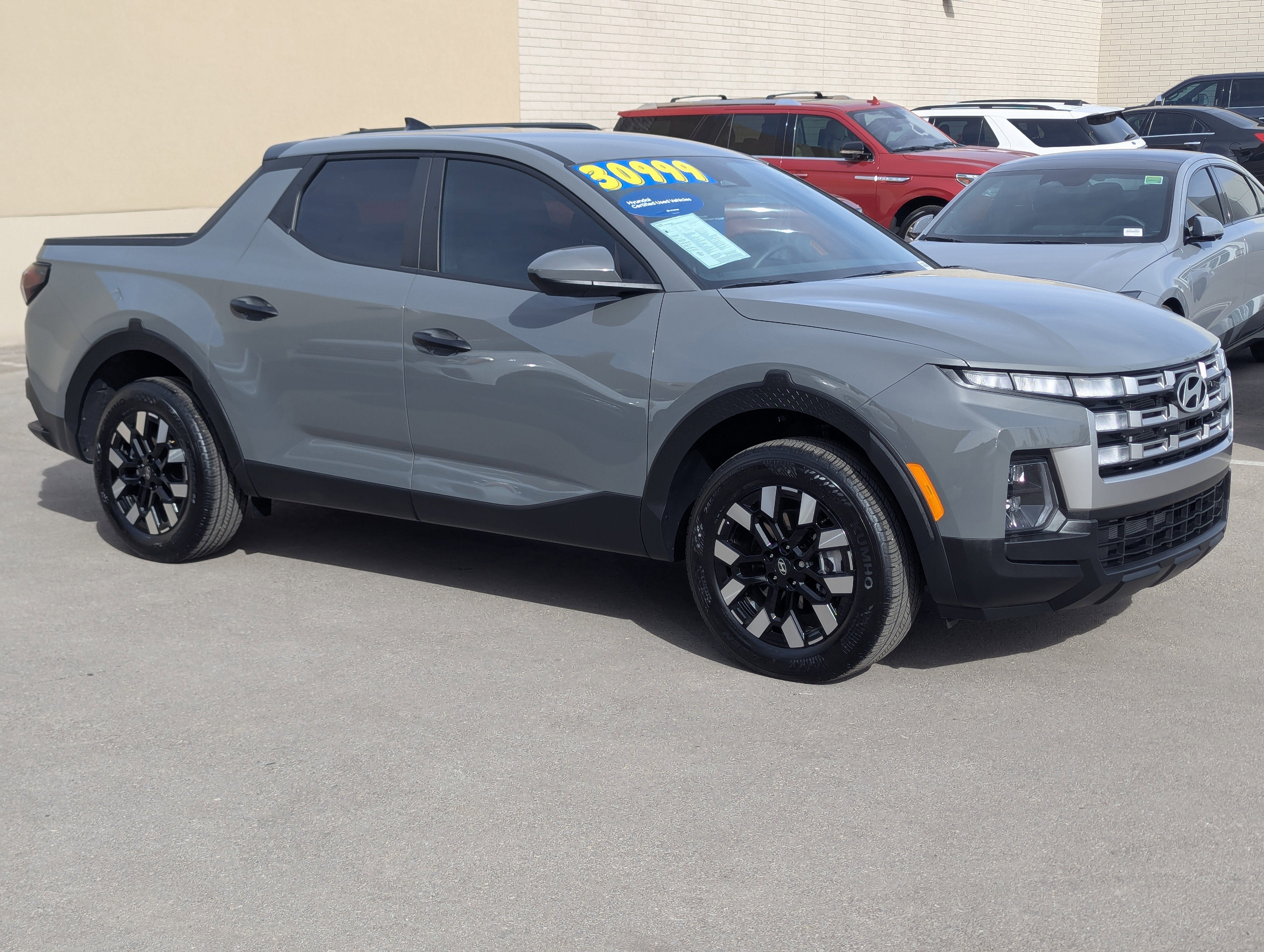 2025 Hyundai Santa Cruz SE