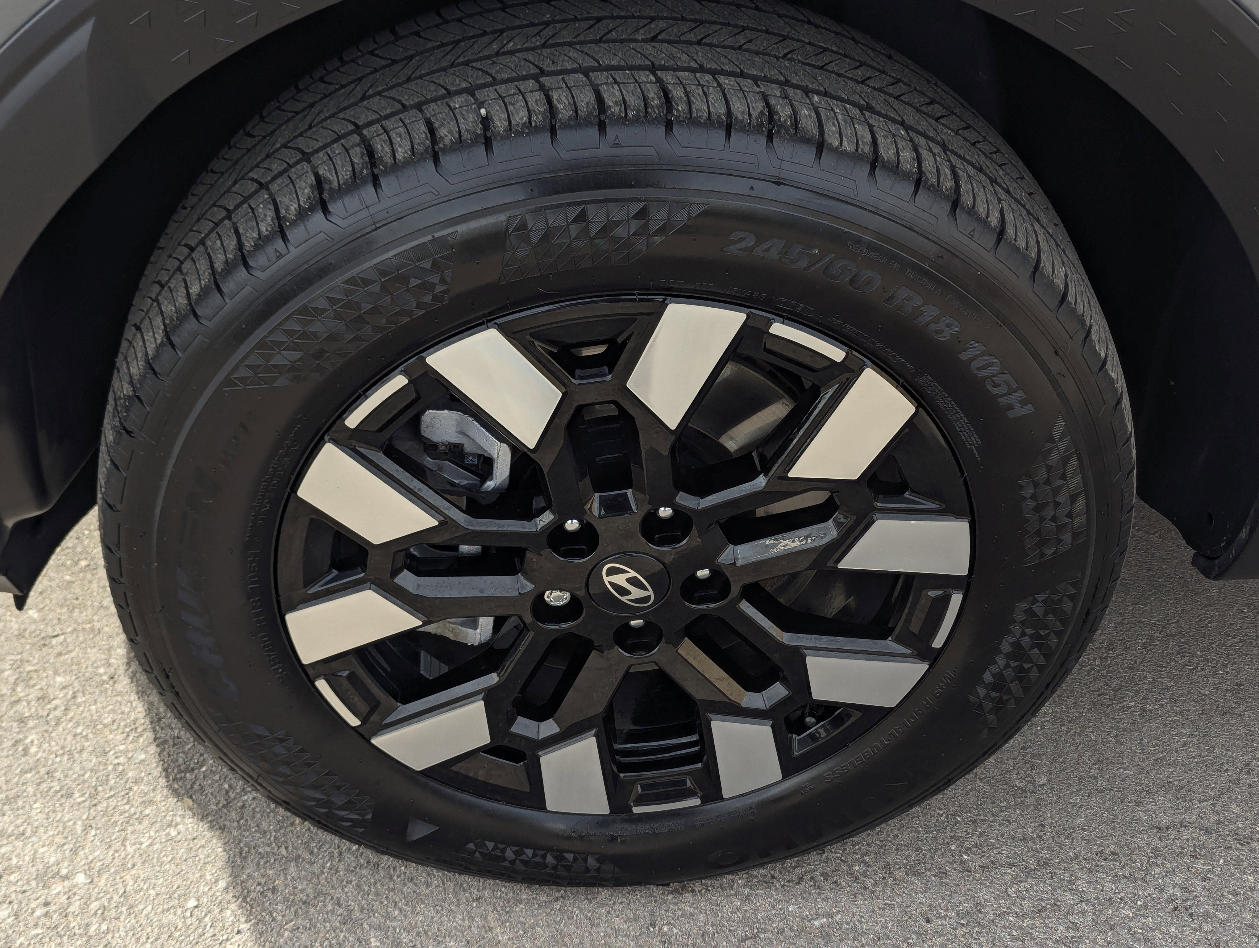 2025 Hyundai Santa Cruz SE