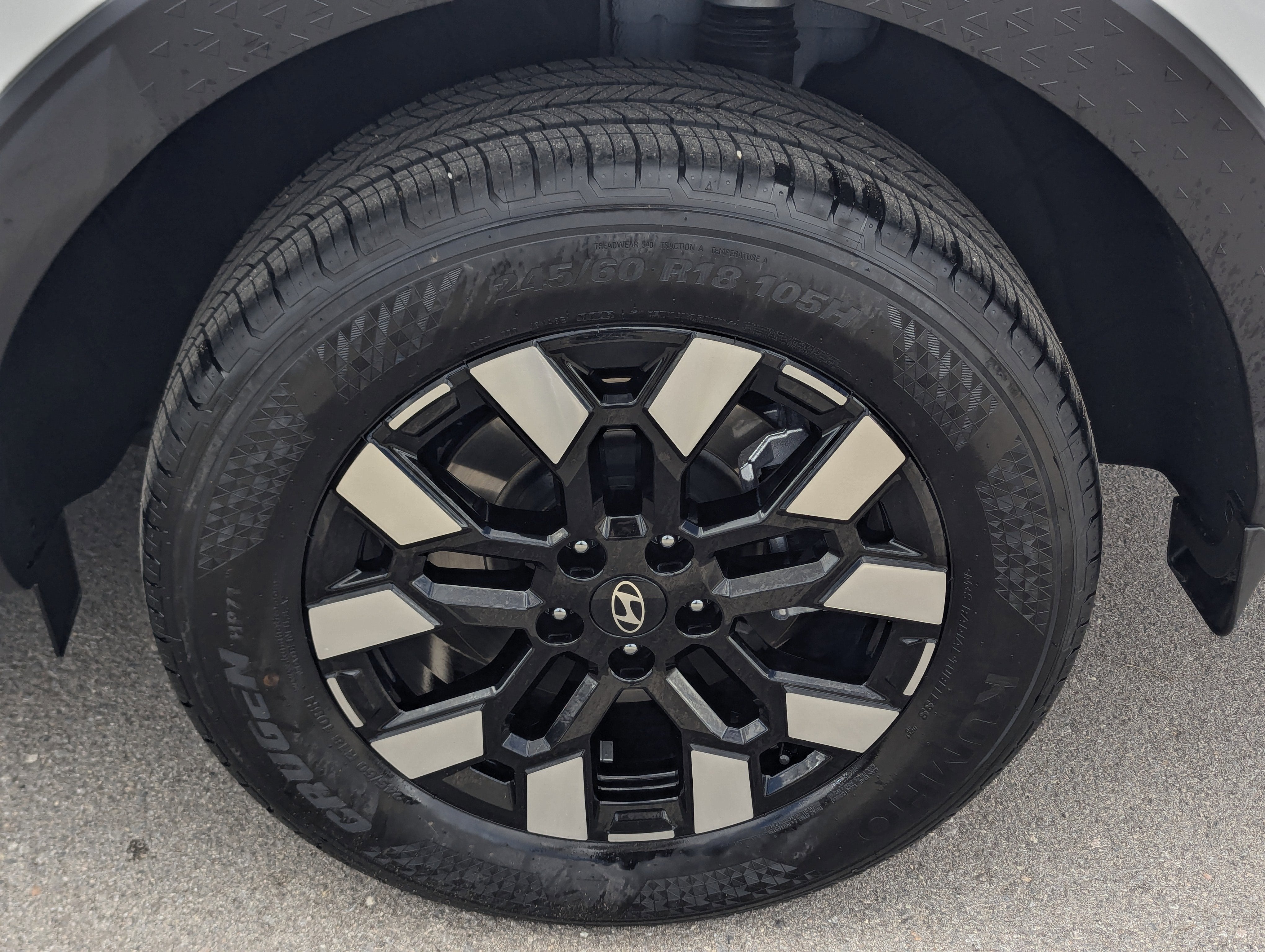 2025 Hyundai Santa Cruz SE