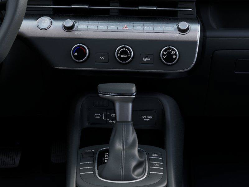 2027 Hyundai Kona SE FWD