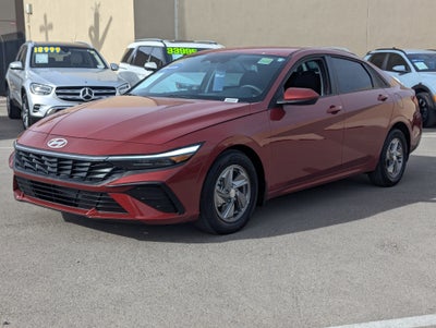 2025 Hyundai Elantra SE