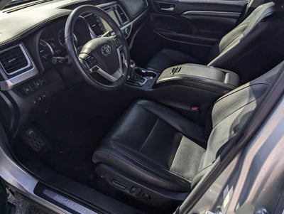 2018 Toyota Highlander Hybrid Limited Platinum