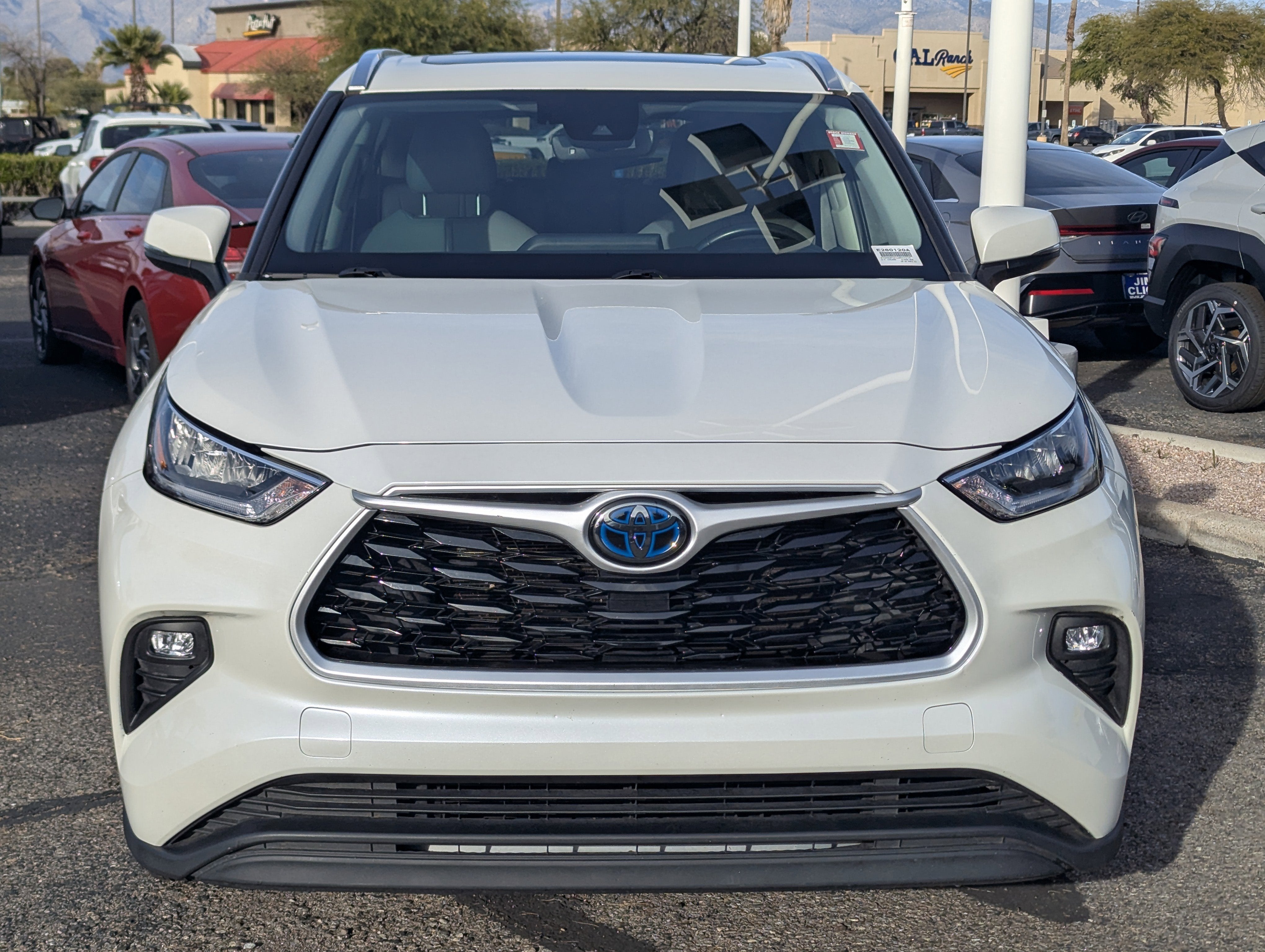 2020 Toyota Highlander Hybrid XLE